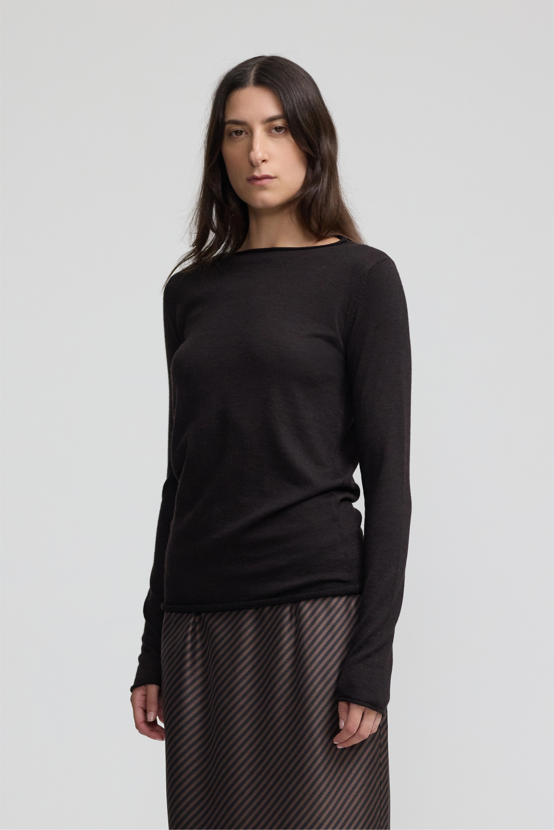 Cashmere Fitted Crew Neck - Espresso