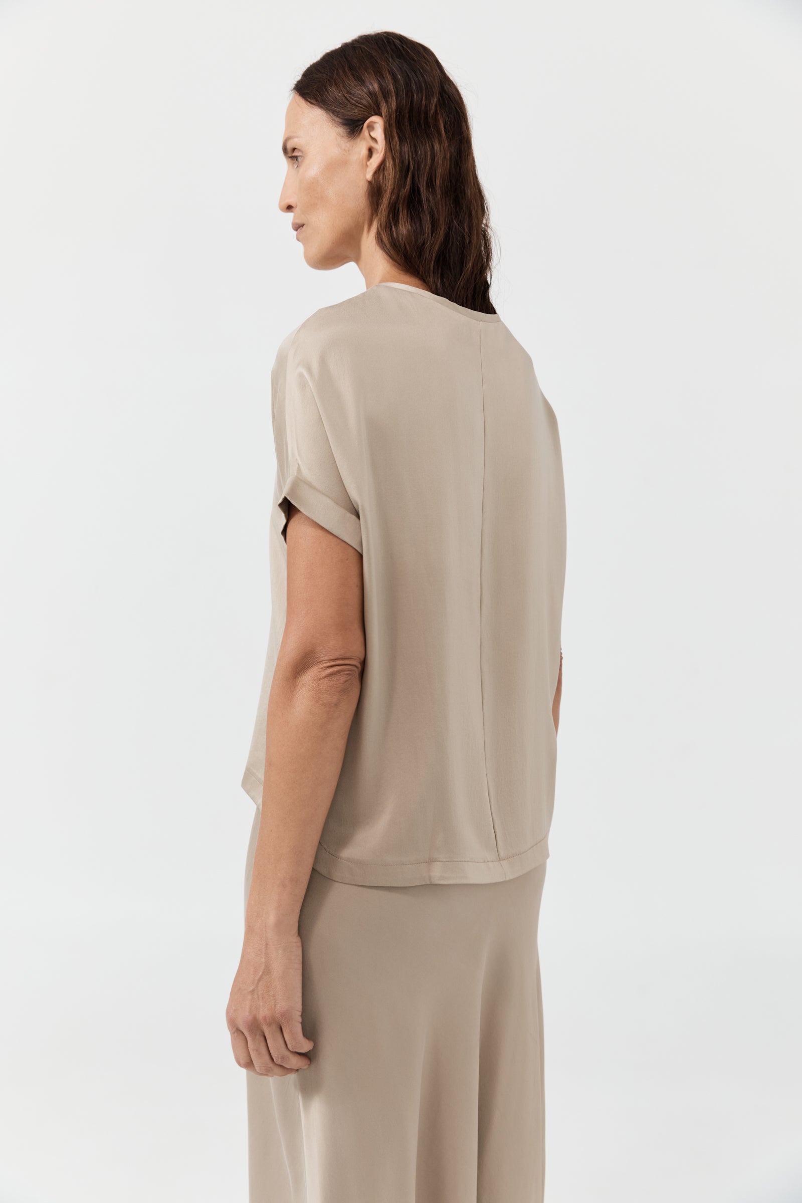 Relaxed Silk T-Shirt - New Beige