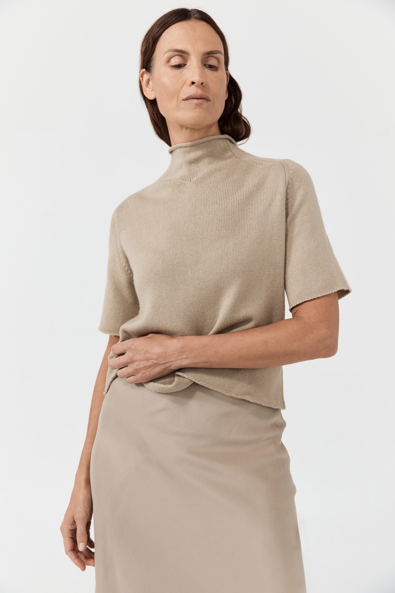 Essential Cashmere Funnel - New Beige