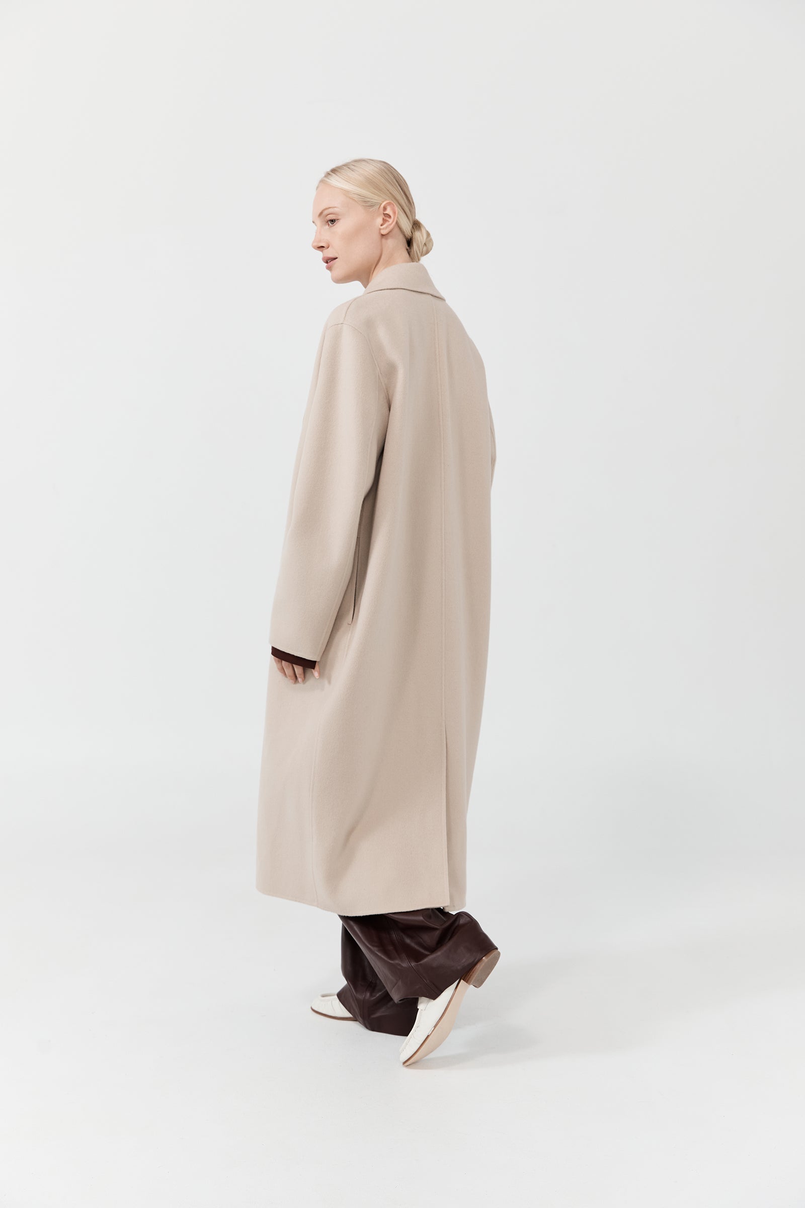 Cashmere Icon Coat - Light Macadamia