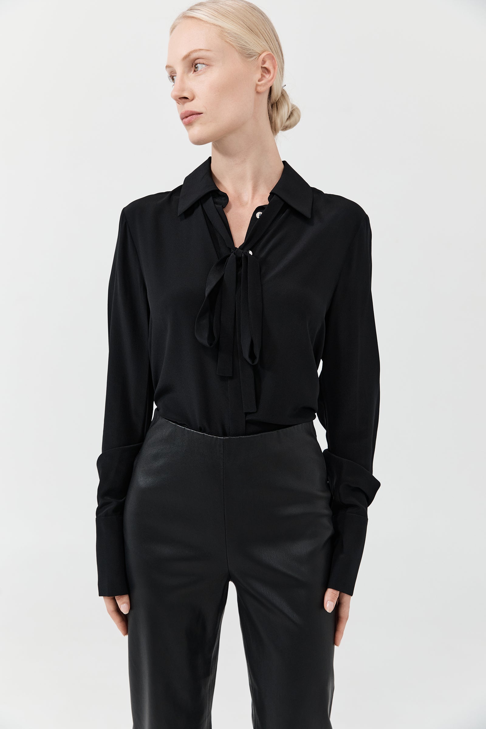 Perfect Shirt 2.0 - Black Silk