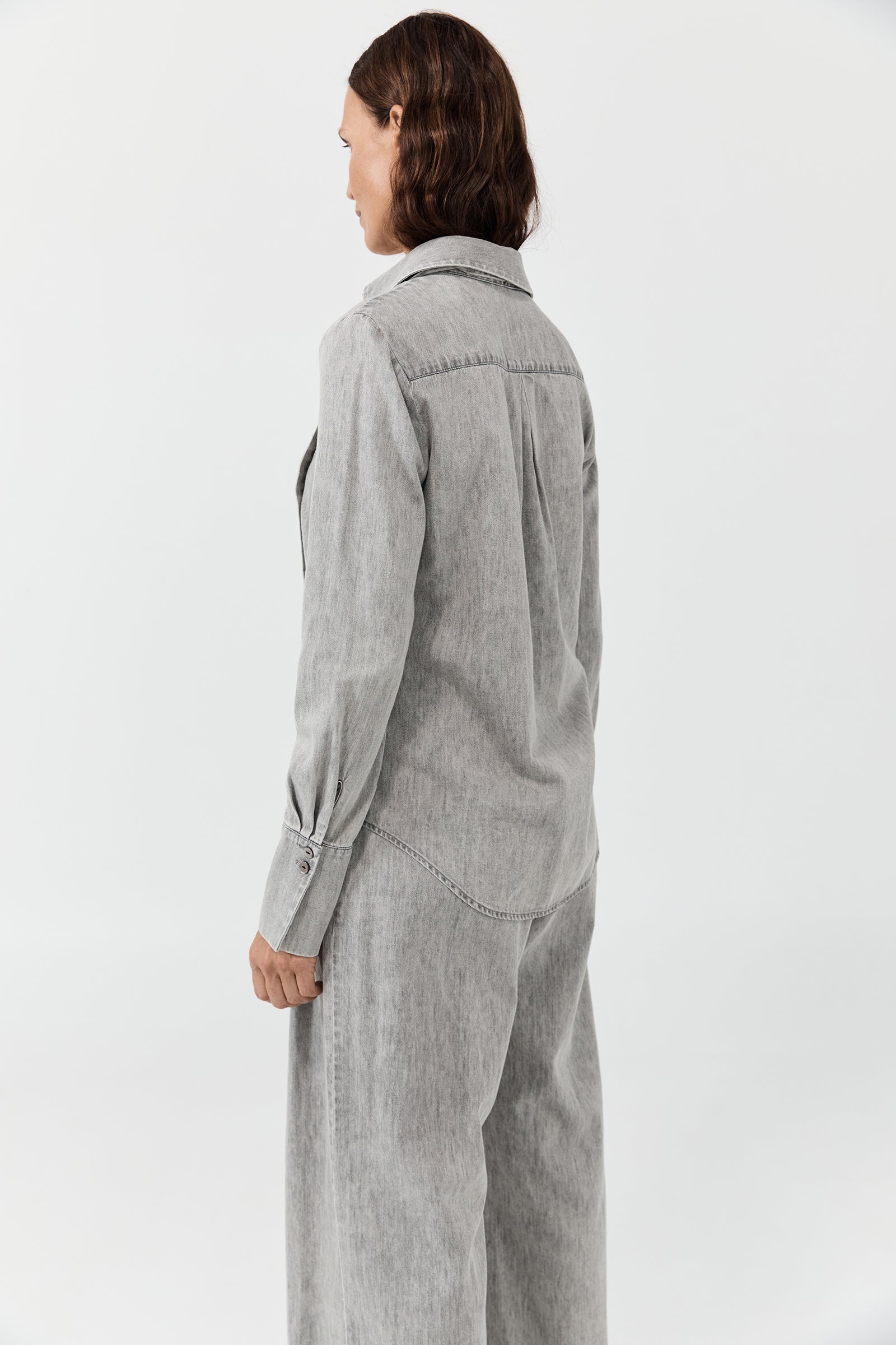 Perfect Shirt 2.0 - Vintage Grey Denim