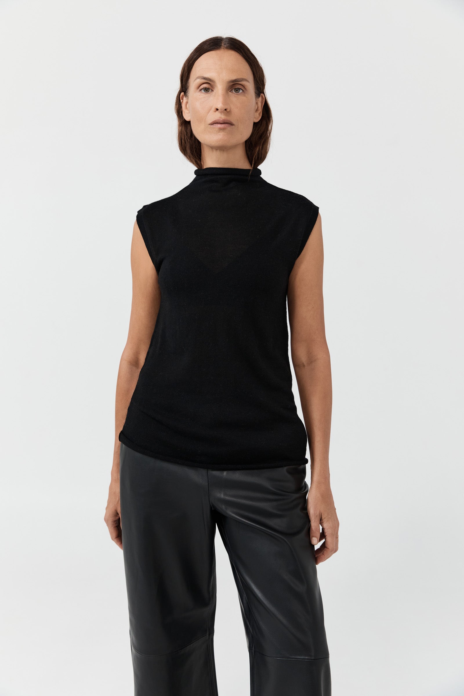Cashmere Sleeveless Top - Black