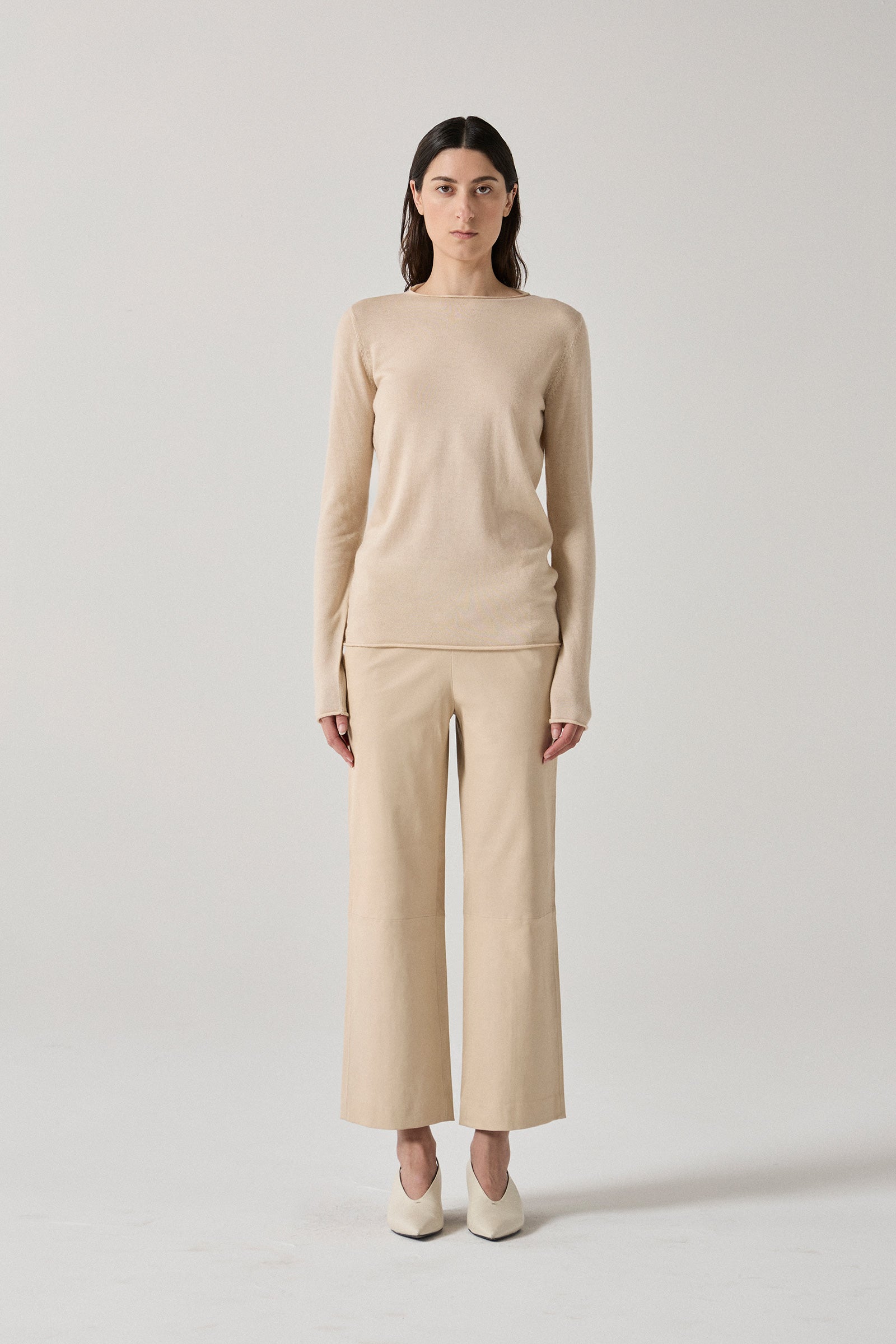 Cashmere Fitted Crew Neck - Parchment