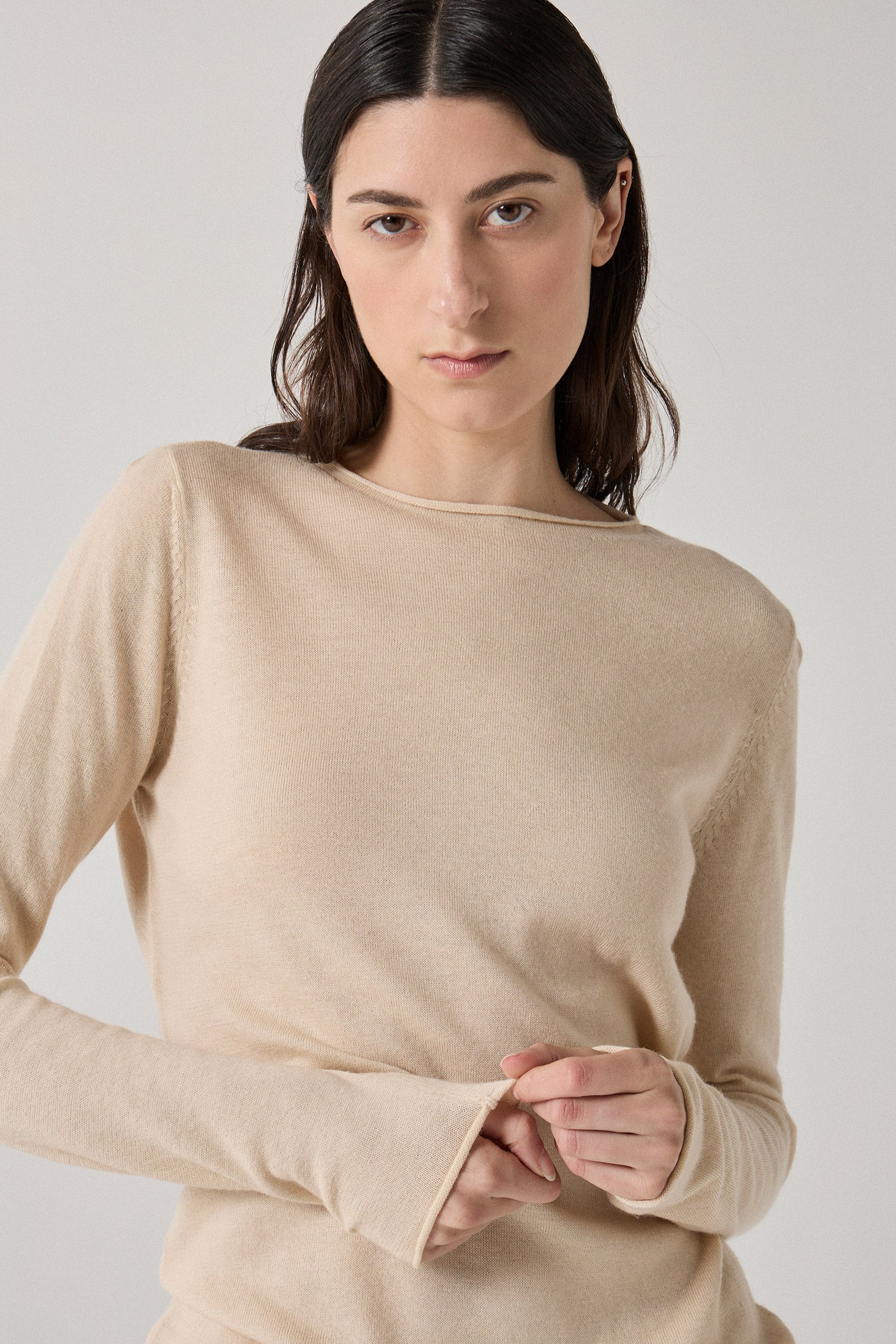 Cashmere Fitted Crew Neck - Parchment