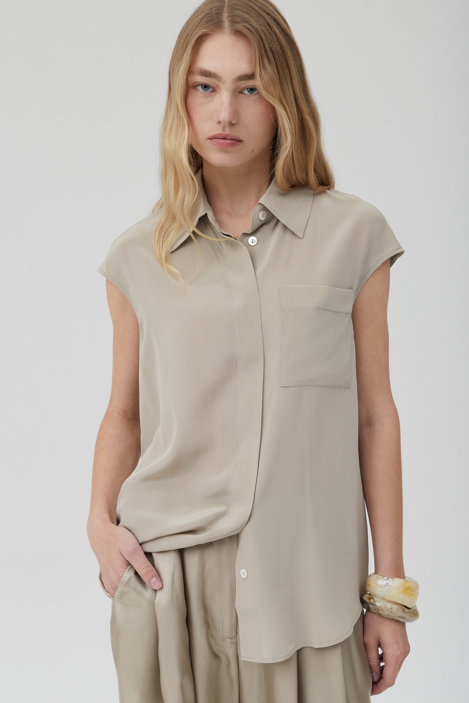 Easy Shirt - Putty Silk