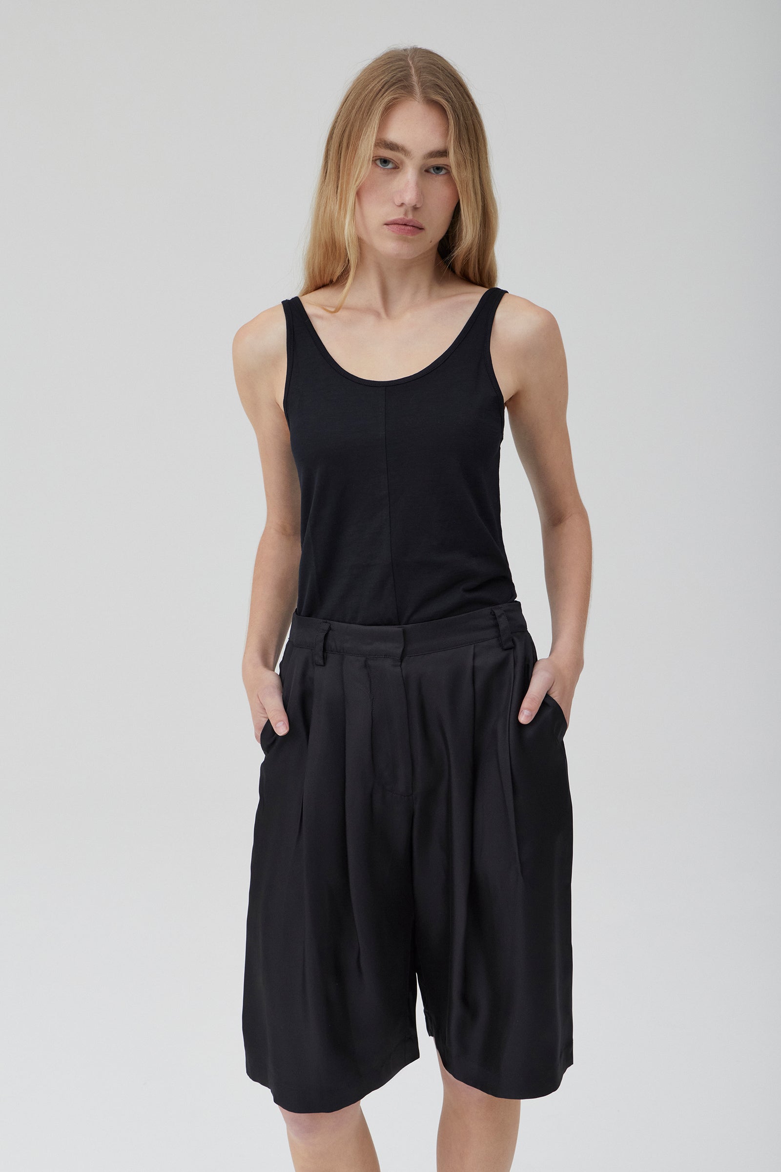 Silk Bermuda - Black