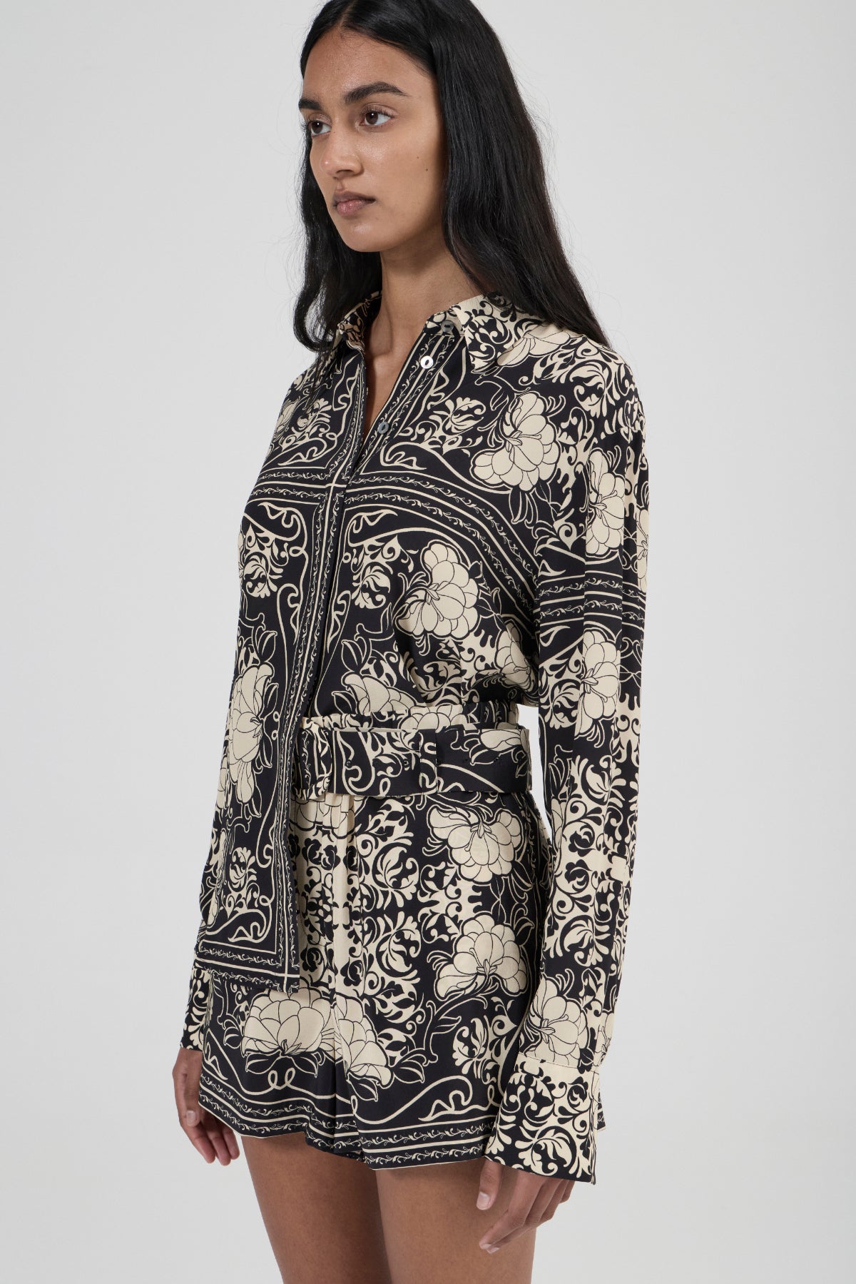 Easy Shorts - Scarf Print Silk