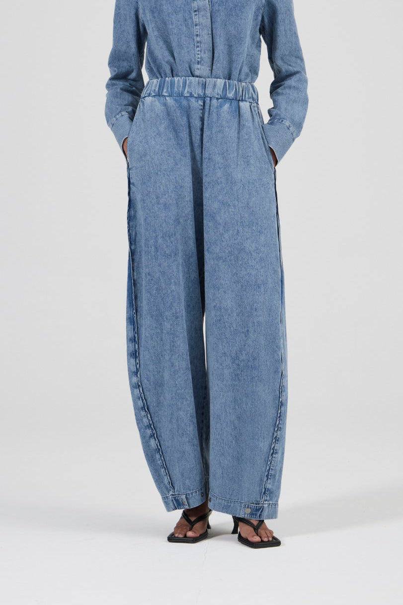 Runaround Pant - Aged Denim