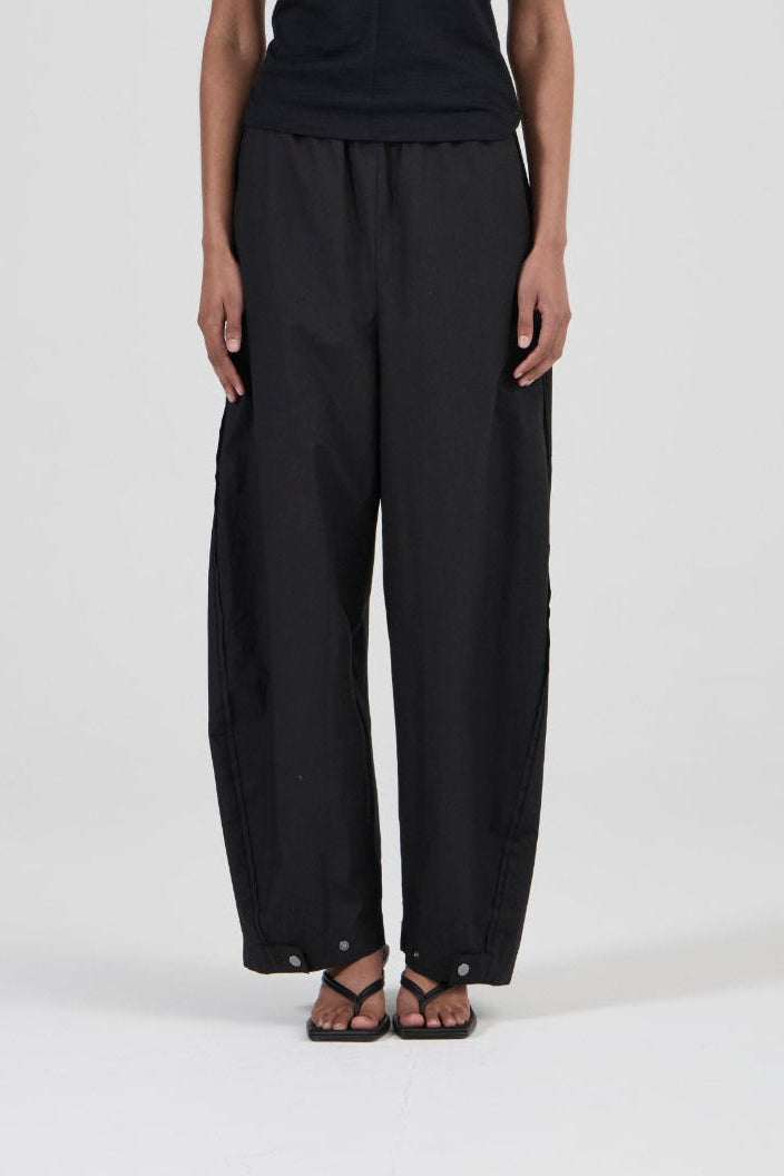 Runaround Pant - Black Cotton