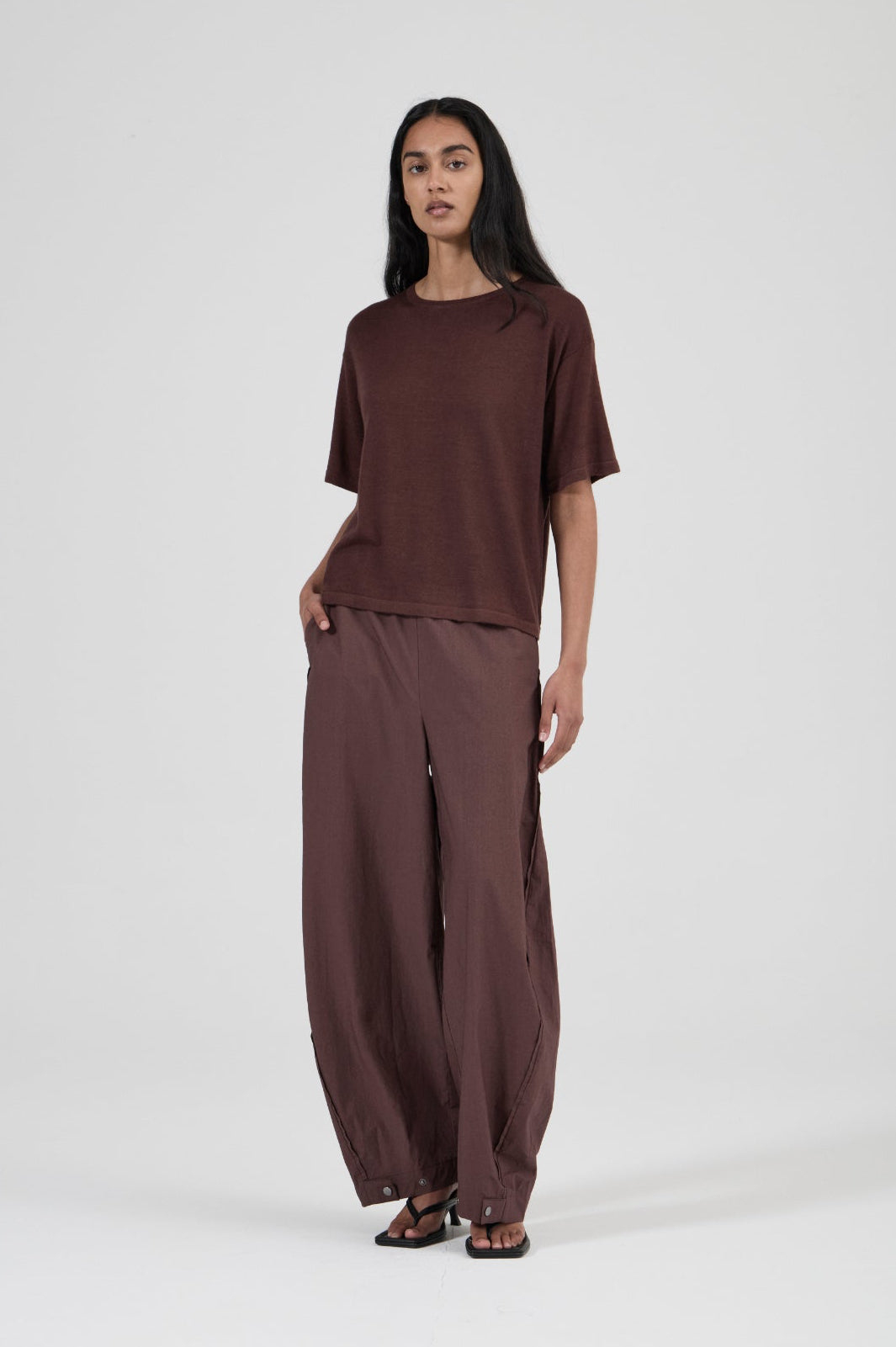Runaround Pant - Black Fig Cotton