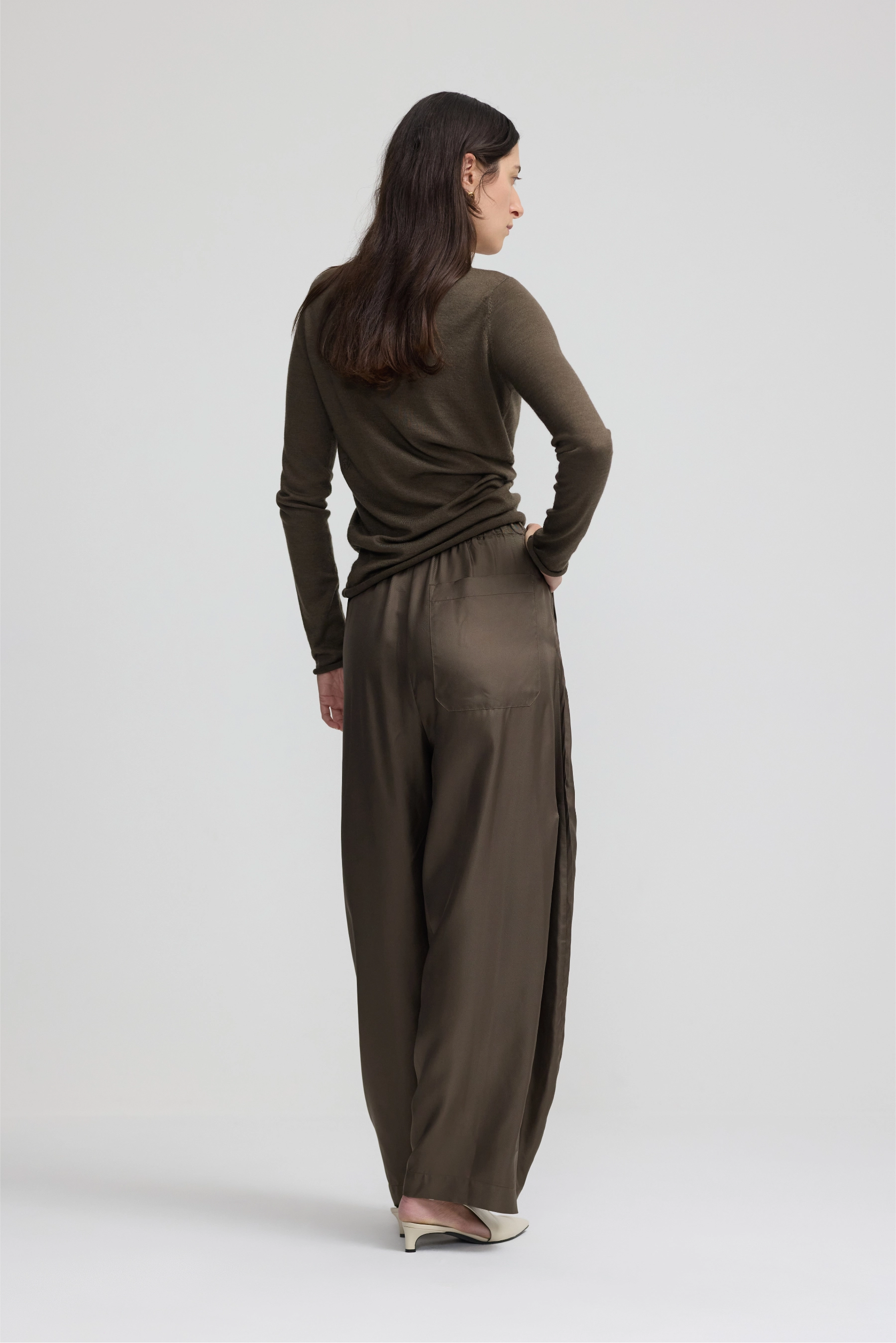 Runaround Pant - Dark Moss Silk Twill