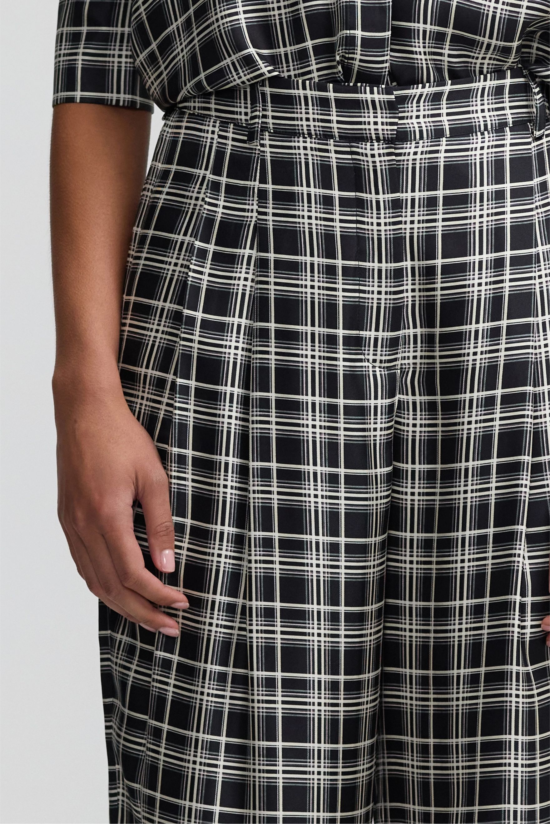 Hero Pant 2.0 - Little Checkmate Silk Twill