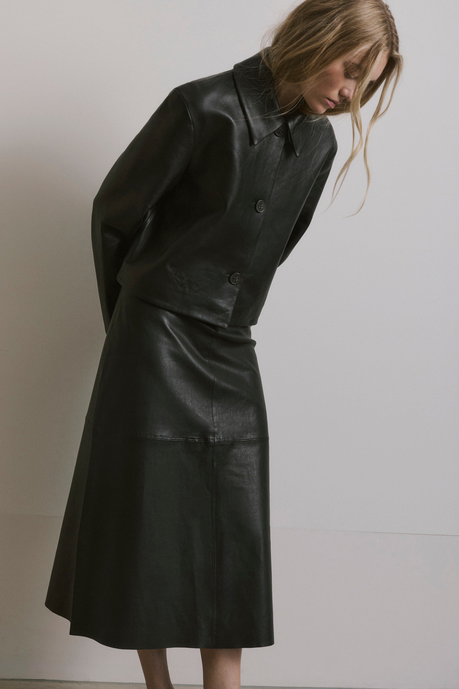 A-Line Stretch Leather Skirt - Black