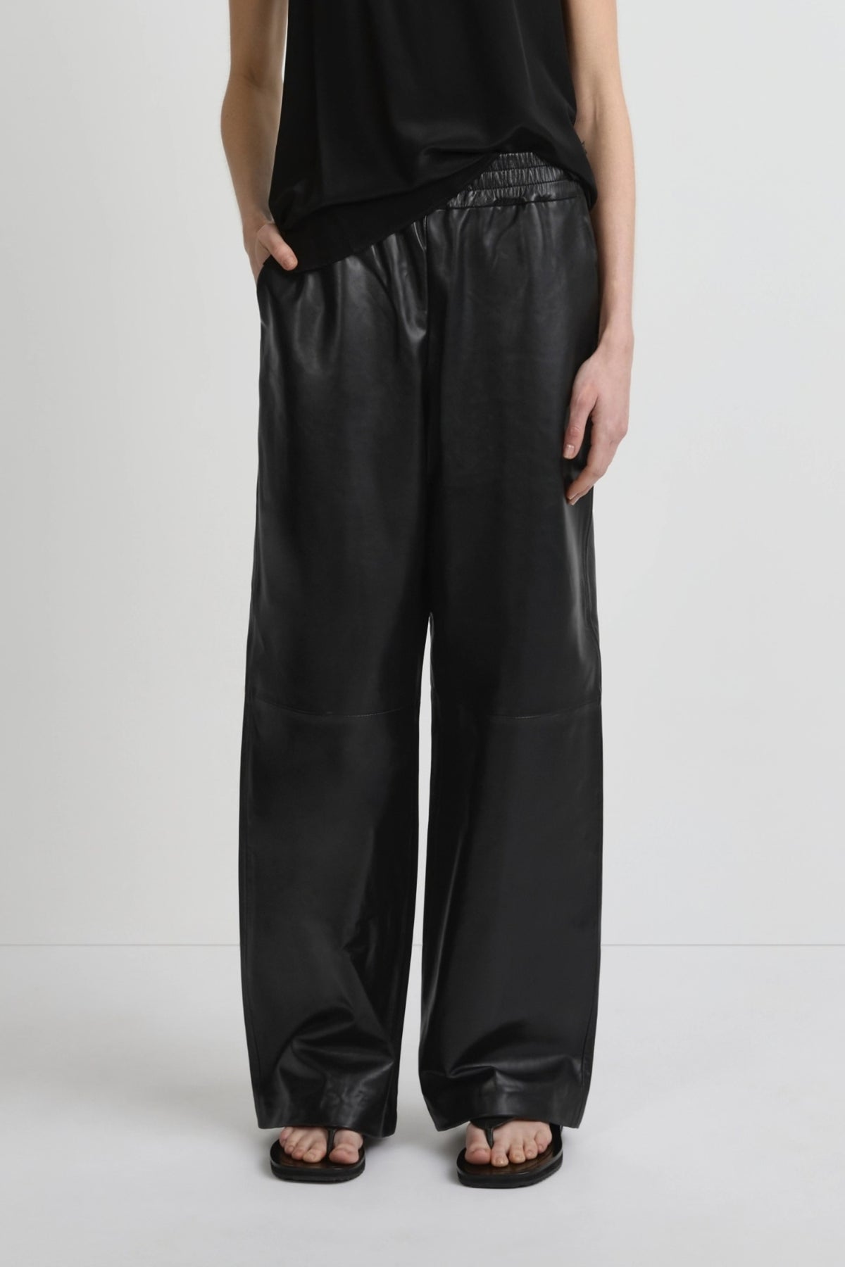 Relaxed Leather Pant - Black