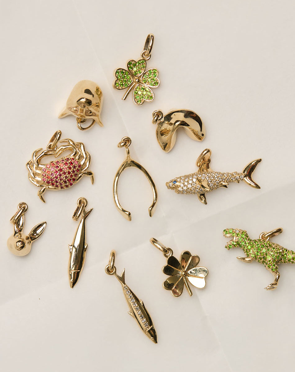 Meadowlark Lucky Clover Charm - Silver (charm collection group shot)