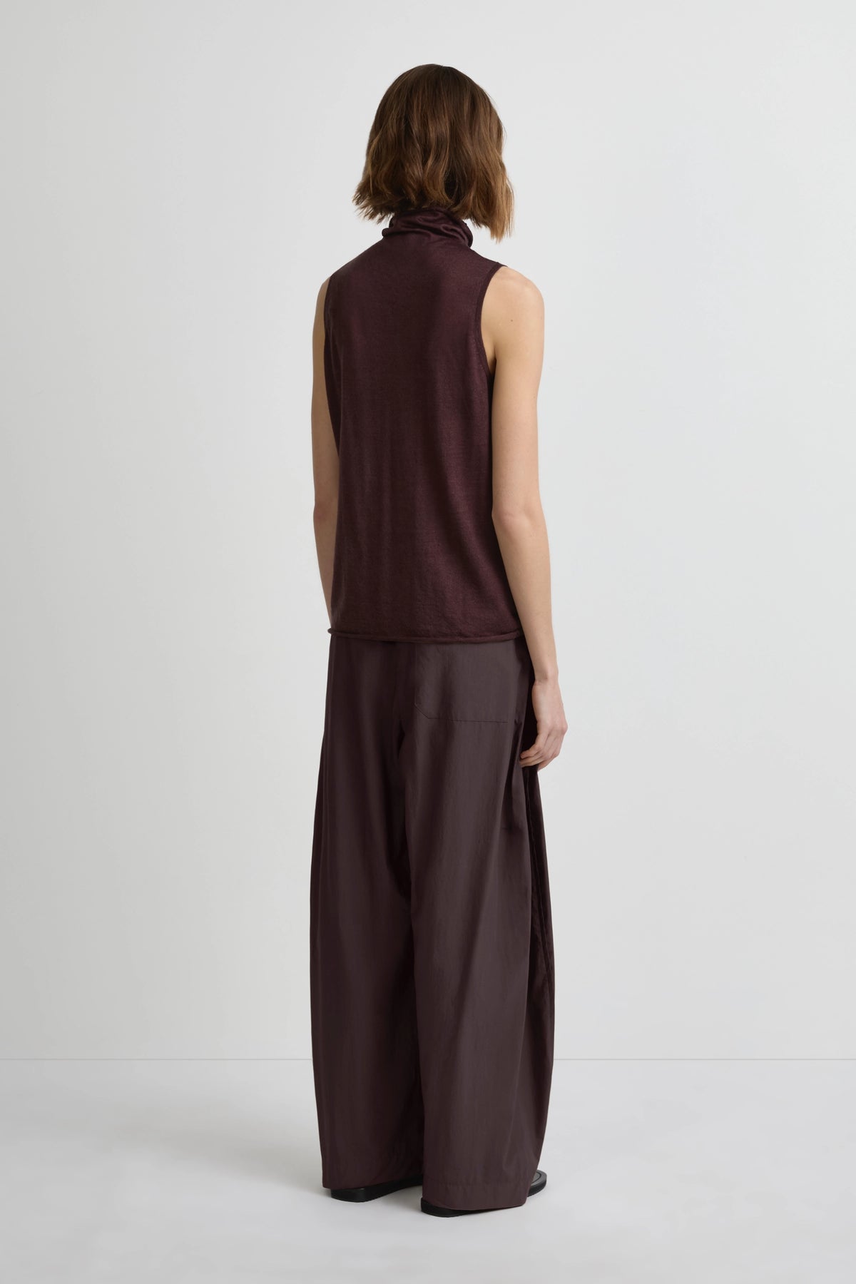 Cashmere Sleeveless Top - Muscatel