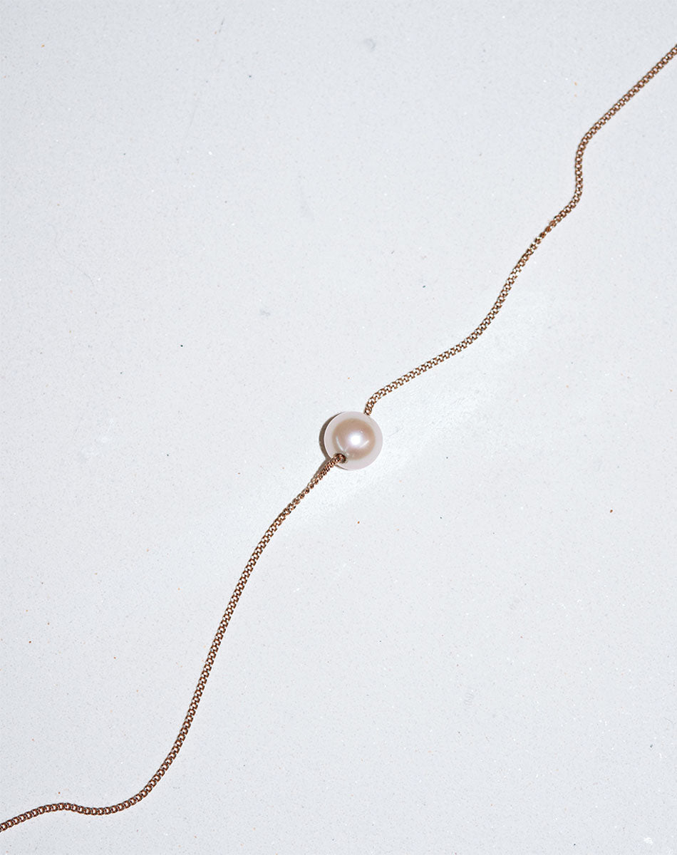 Meadowlark Selene Pearl Necklace - Silver (flatlay, duplicate)