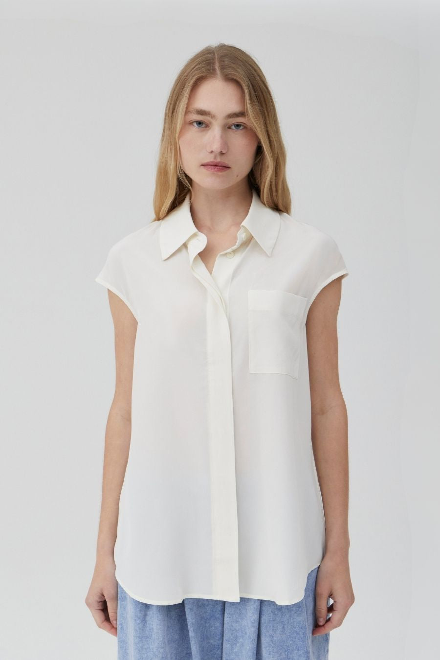 Easy Shirt - Whisper White Silk