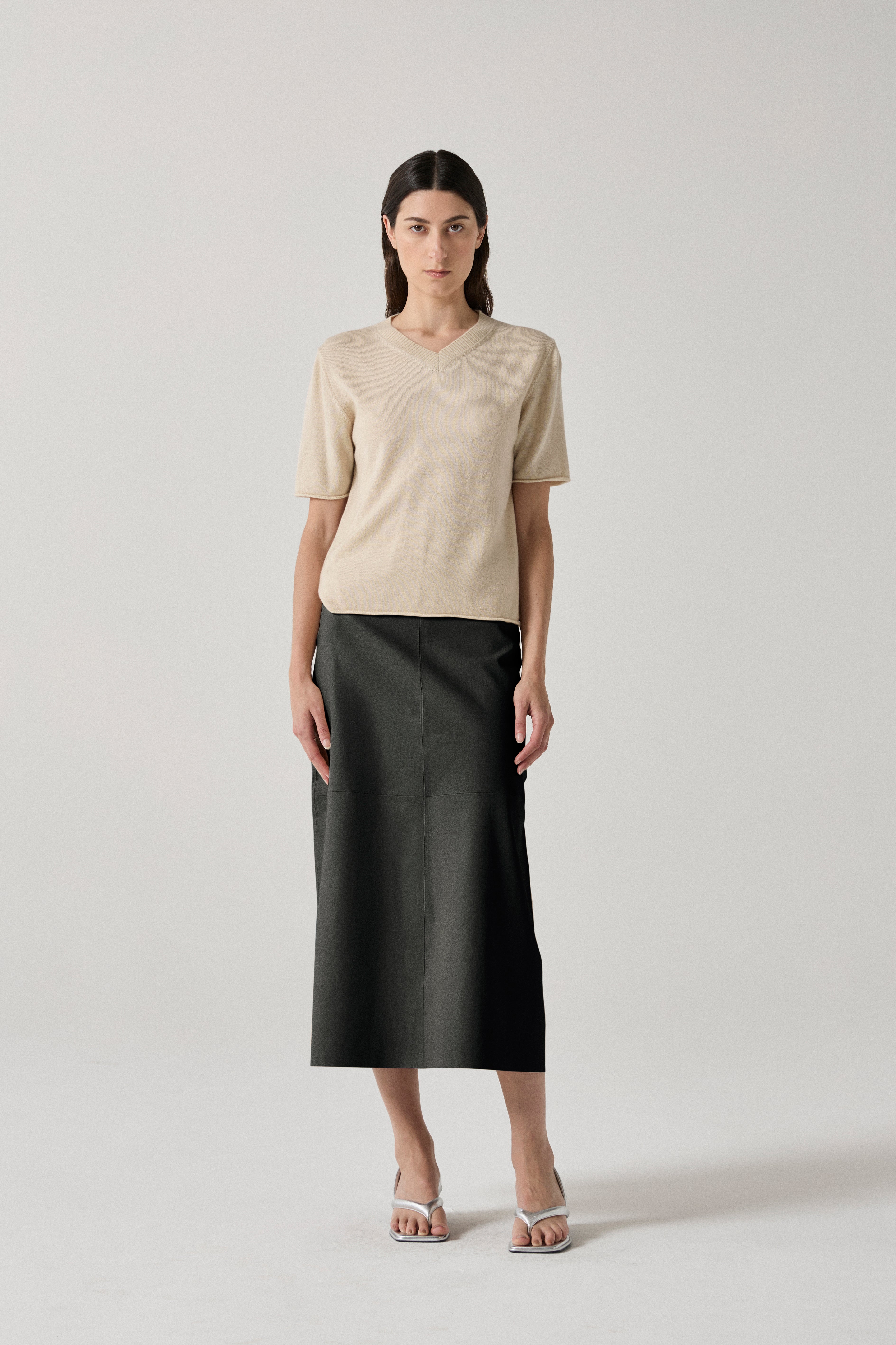 Cashmere Shrunken V-Neck T - Creme Brulee
