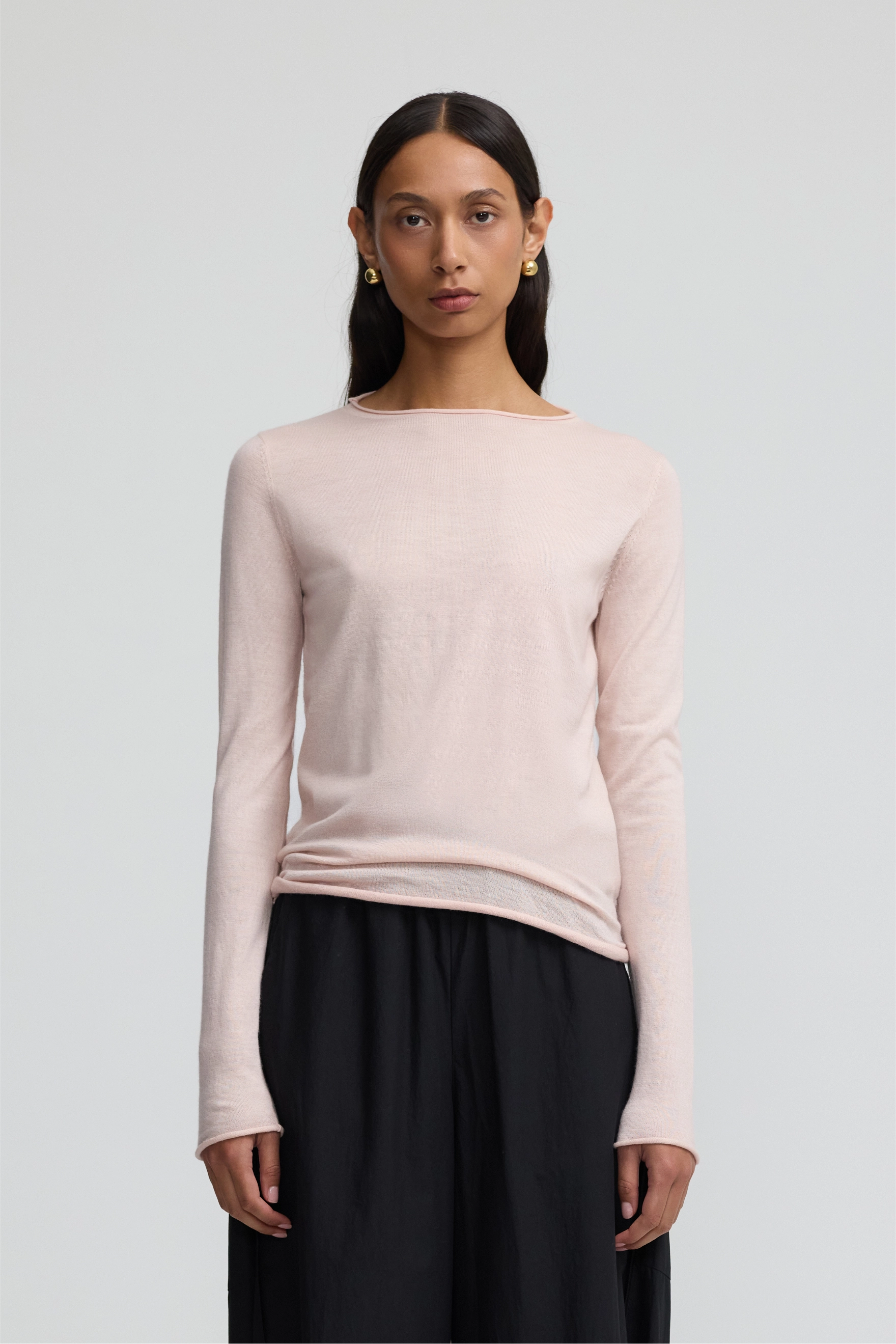 Cashmere Fitted Crew Neck - Silver Peony