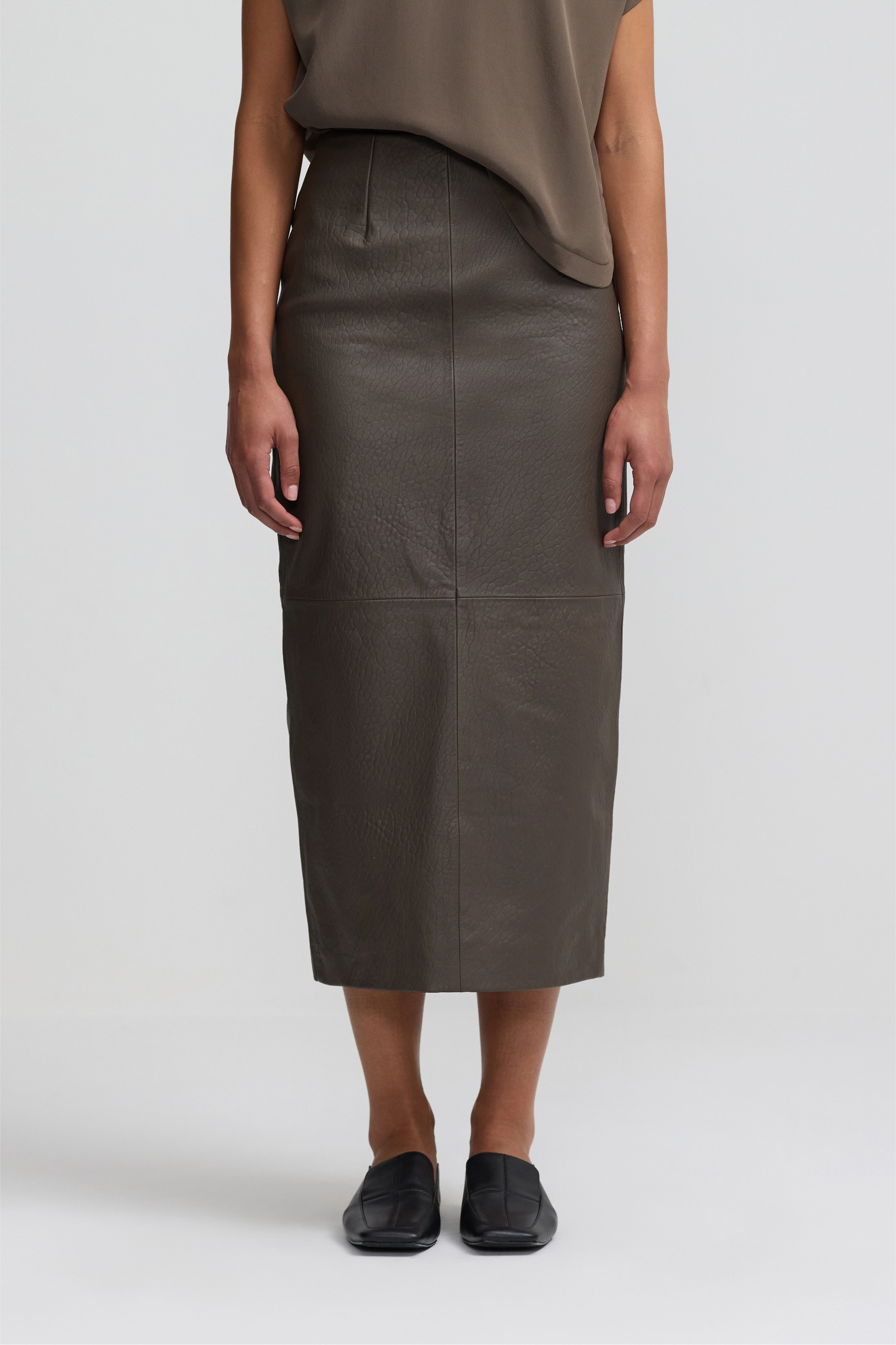 Leather Column Skirt - Dark Moss