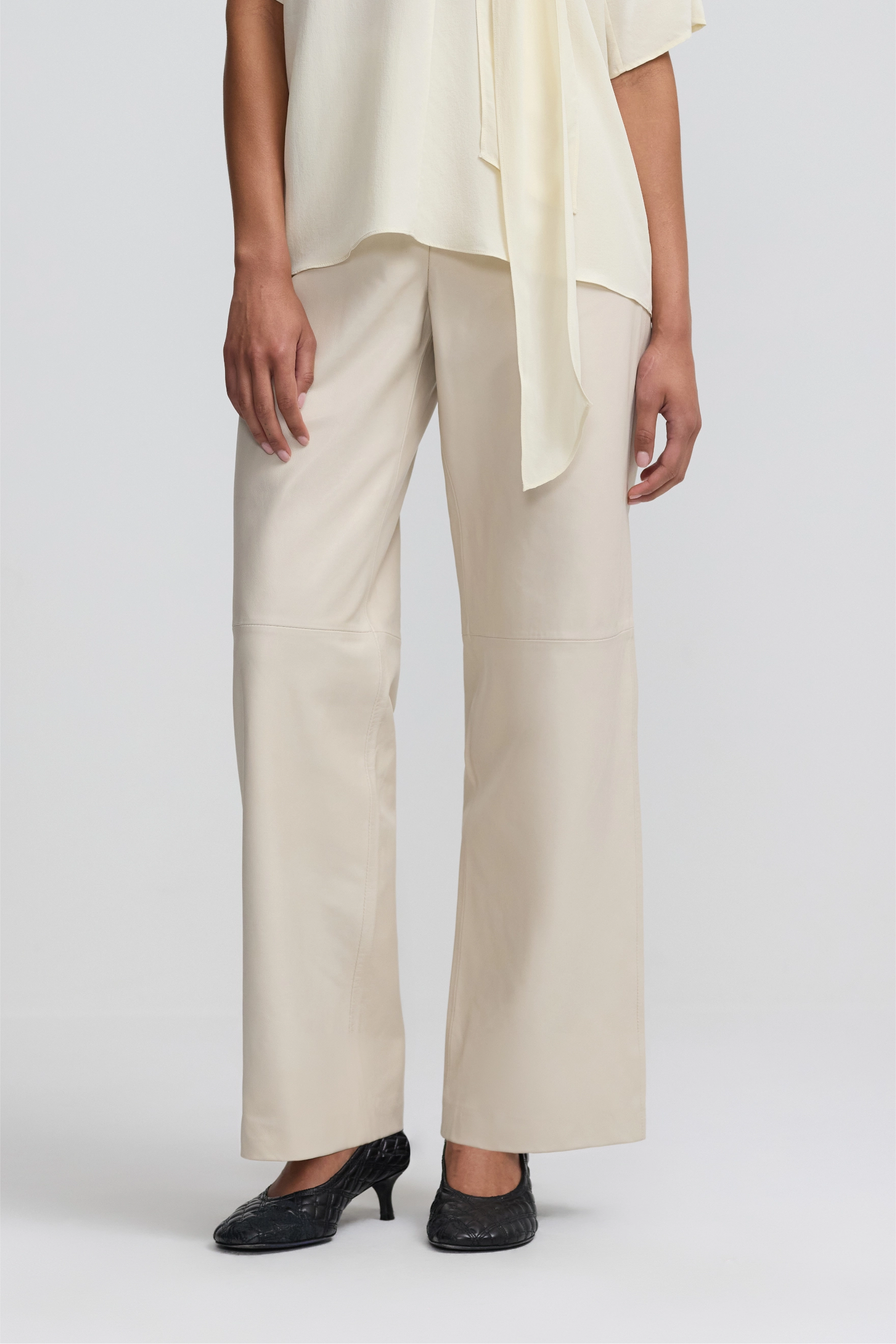 Relaxed Leather Pant - Chalk