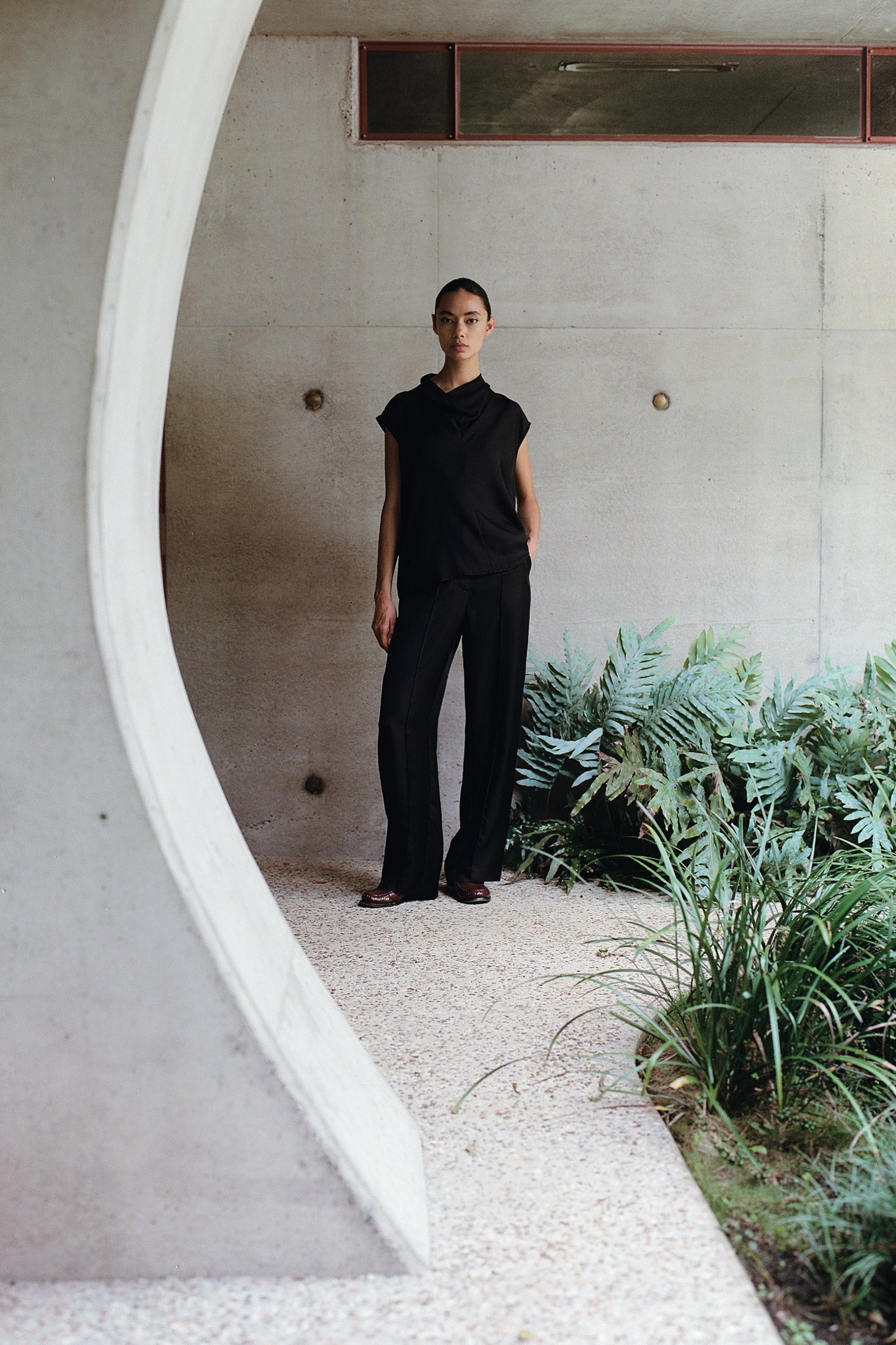 Easy Pant - Black Silk Twill