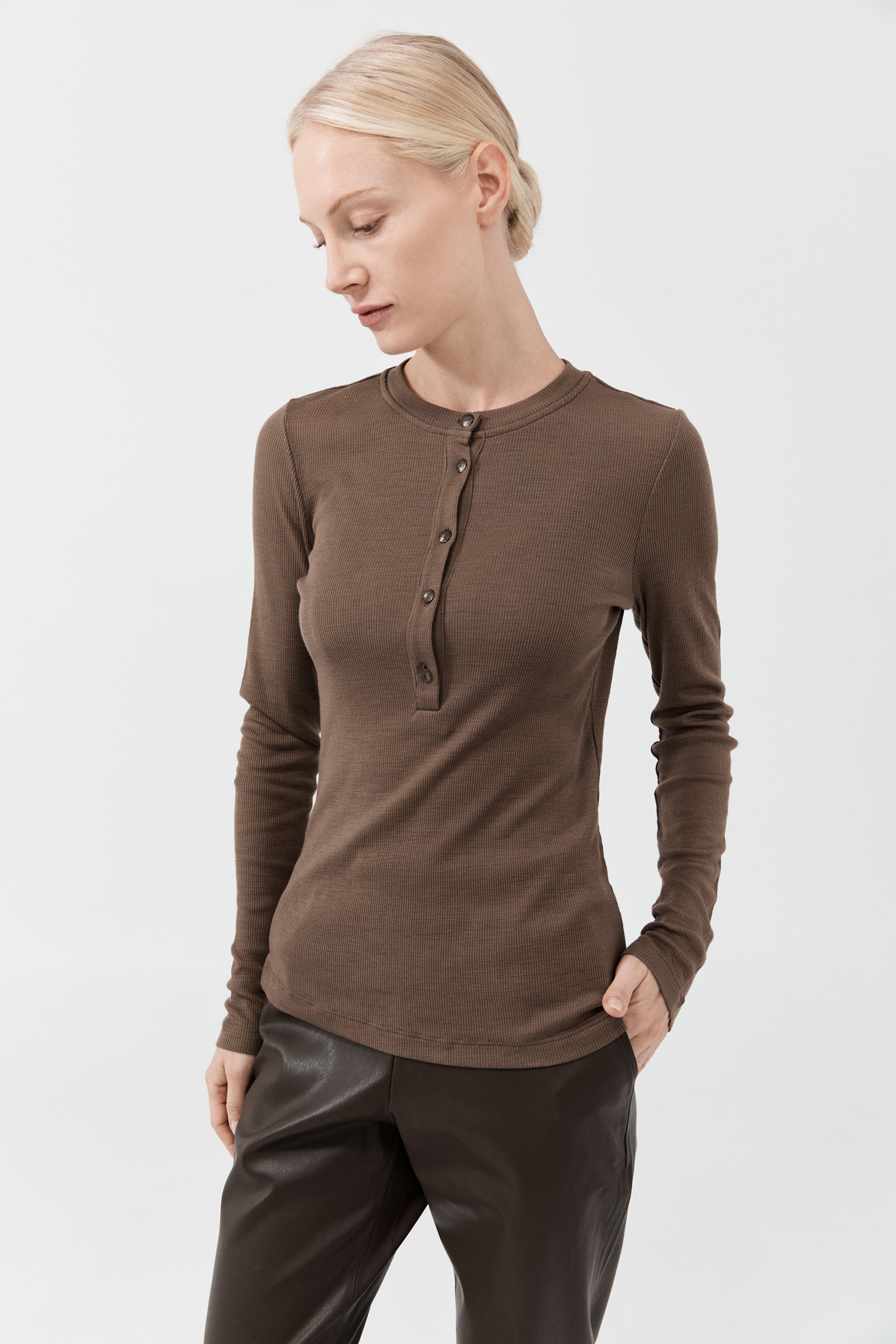 Merino Ribbed Button Down - Teak