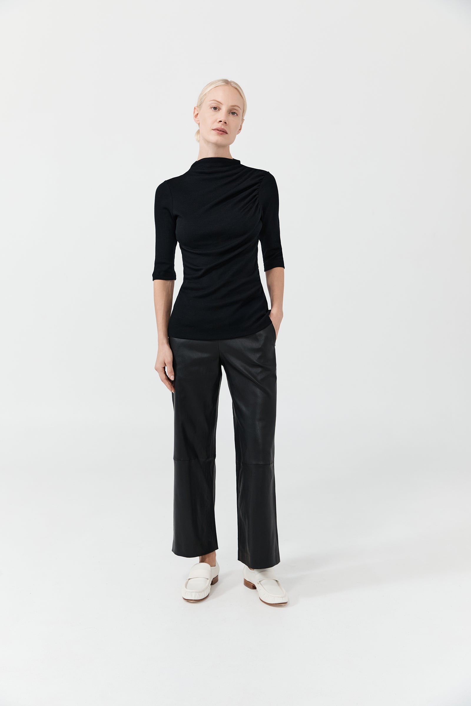 Cropped Wider Leg Stretch Leather Pant - Black