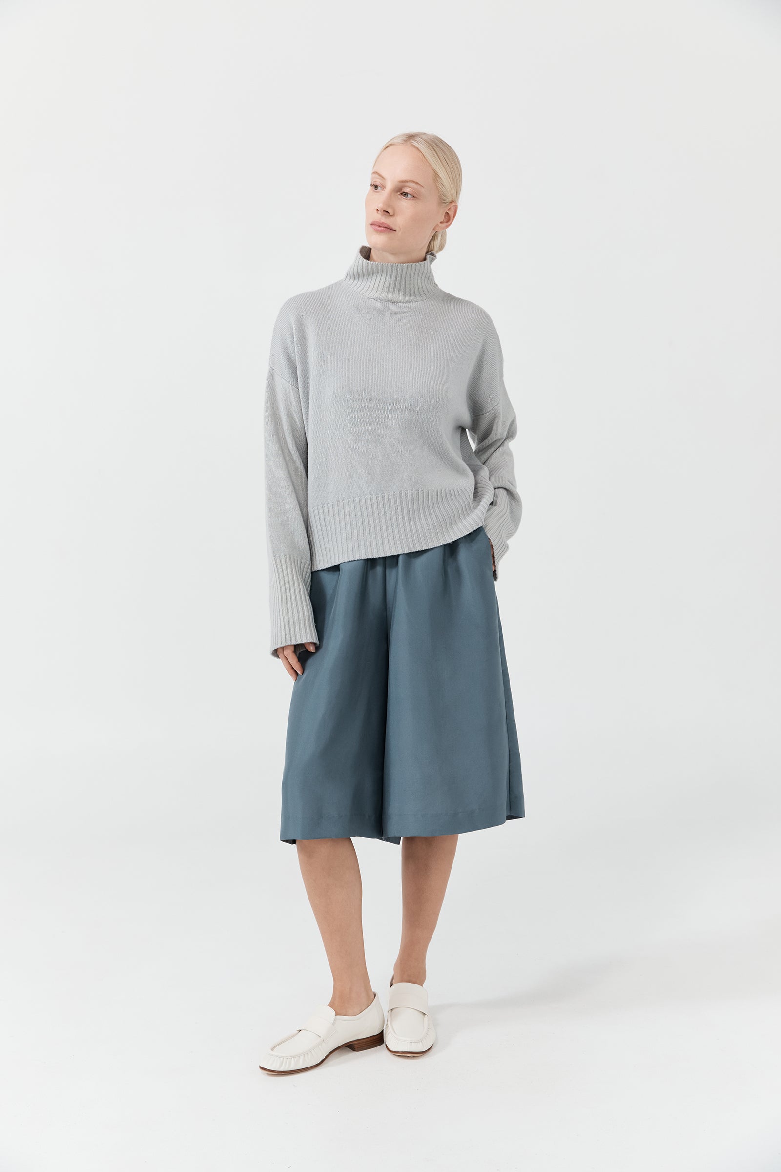 Cashmere Cropped Drop Shoulder Funnel - Cloud