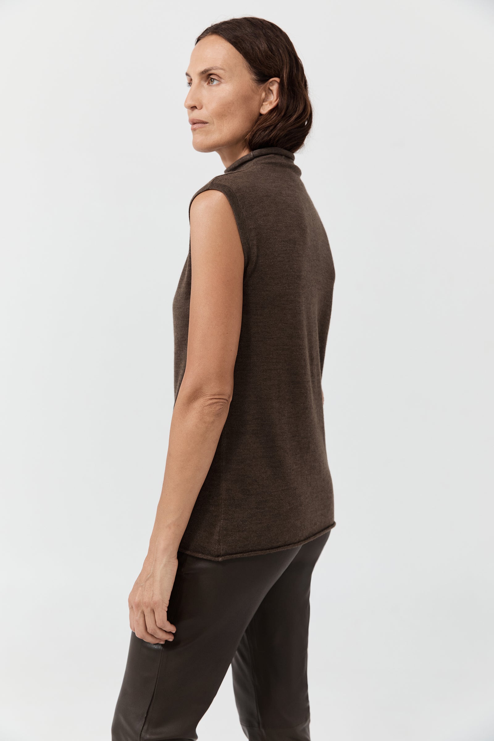 Cashmere Sleeveless Top - Teak