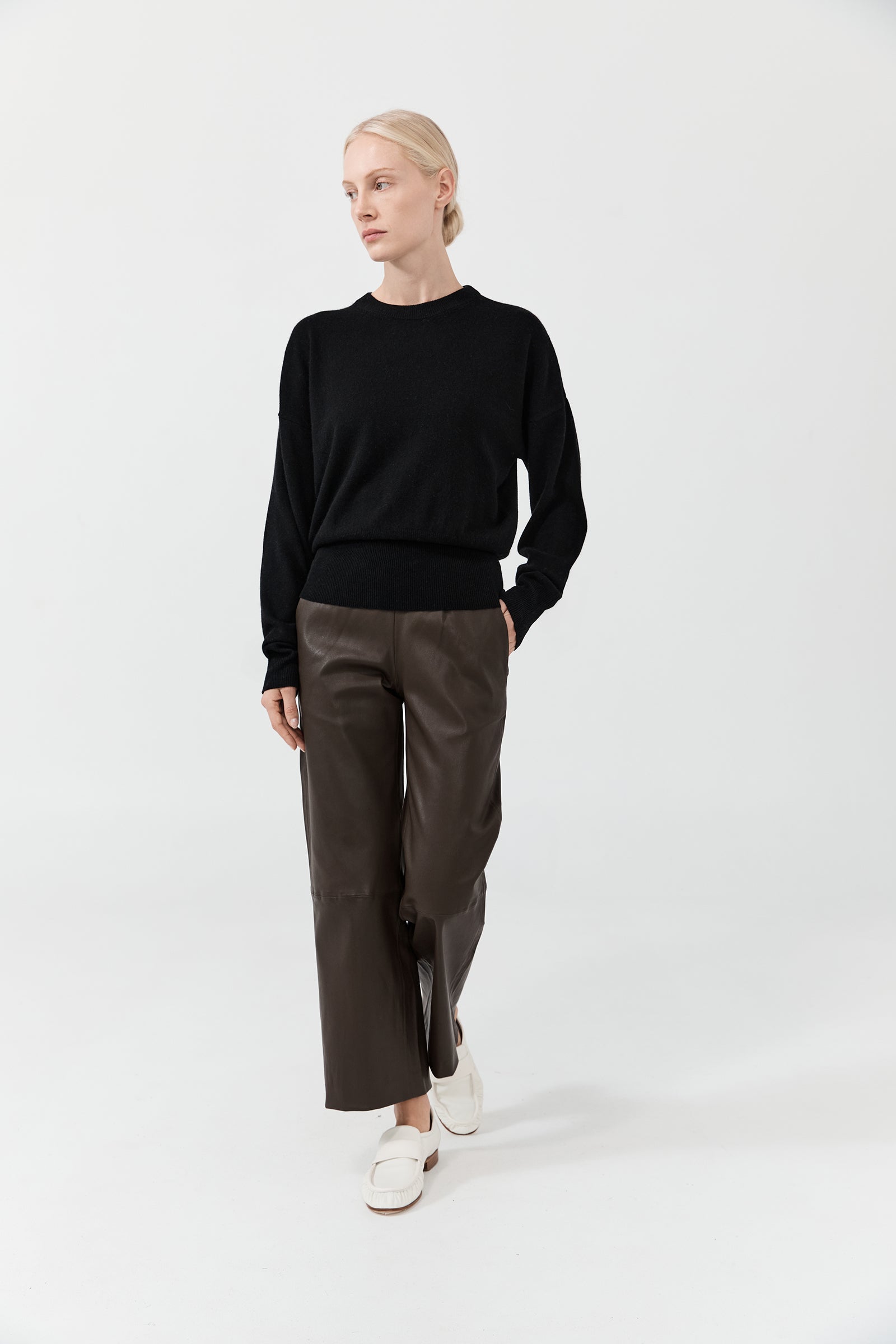 Cropped Wider Leg Stretch Leather Pant - Teak