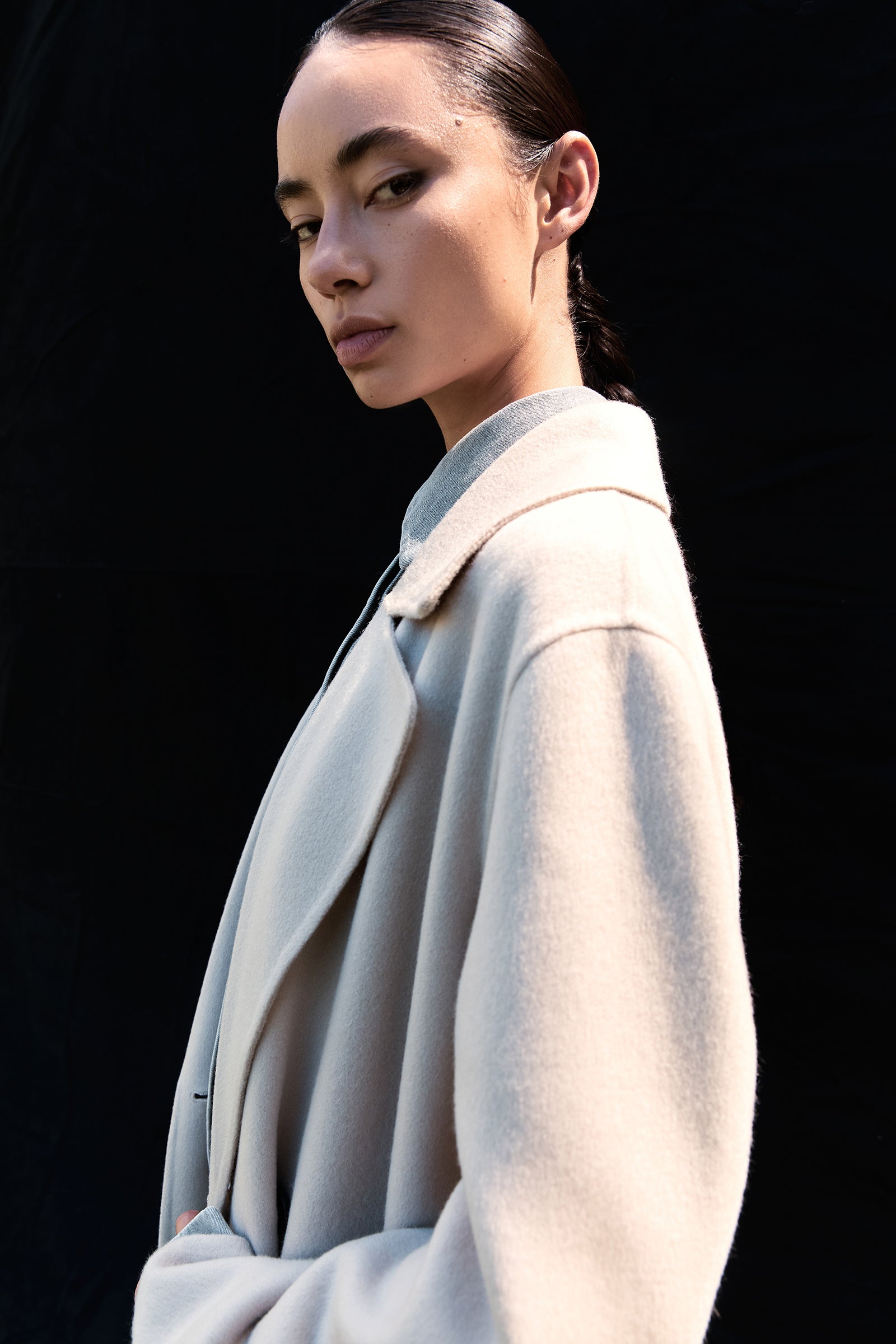 Cashmere Icon Coat - Light Macadamia