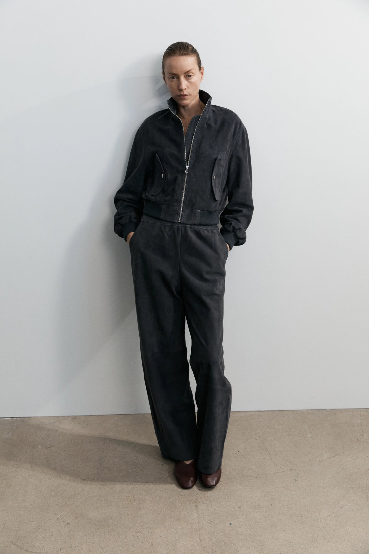Relaxed Leather Pant - Navy Suede