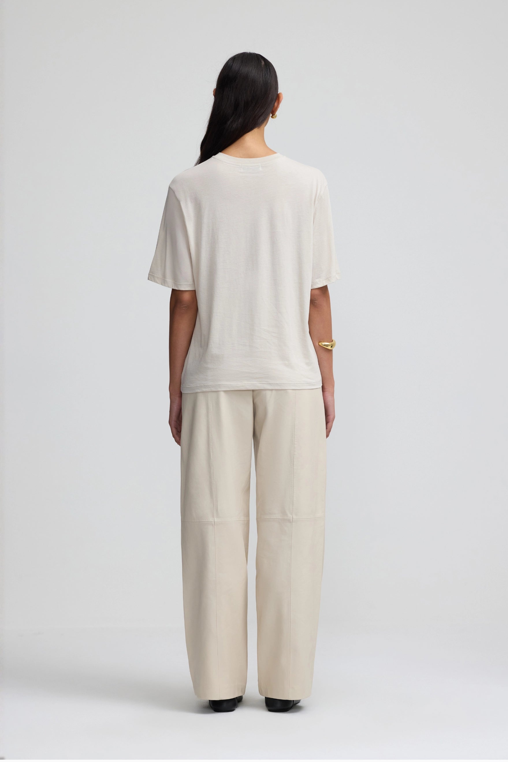 Cotton Everyday V-Neck T - Ecru