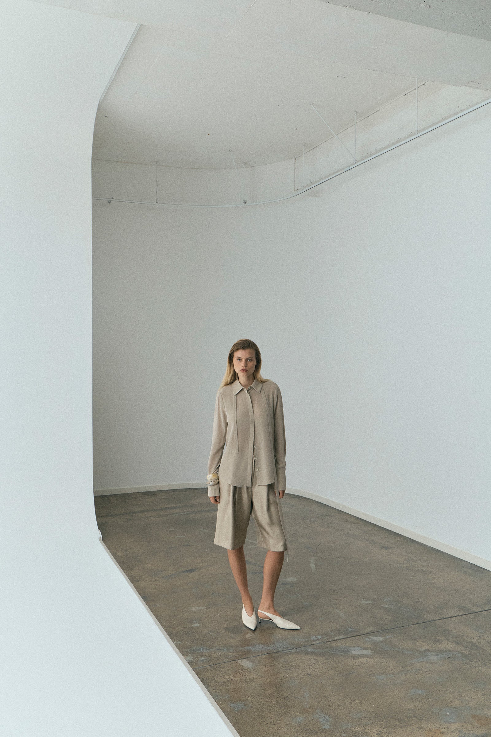 Perfect Shirt 2.0 - Putty Silk