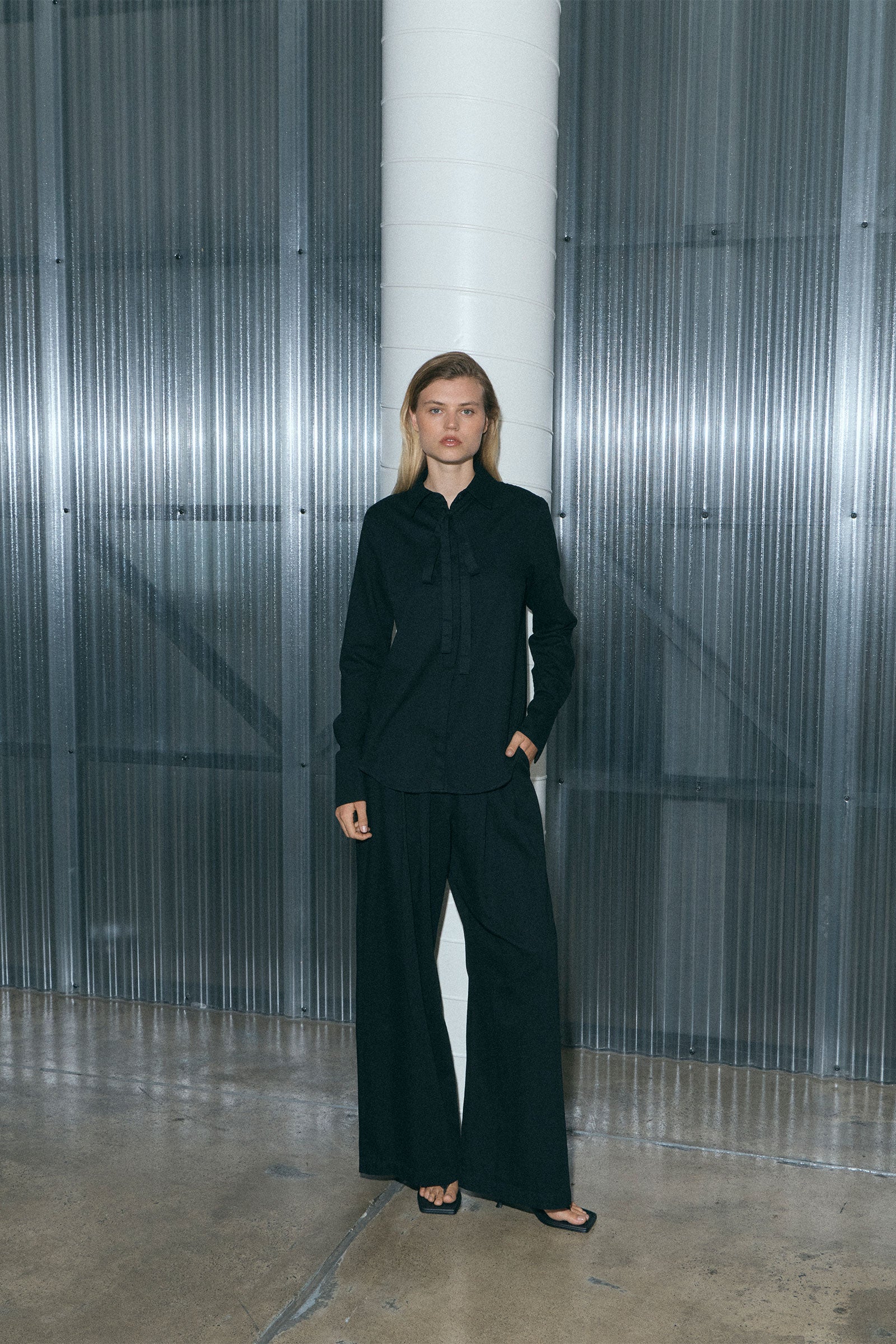 Perfect Shirt 2.0 - Black Denim