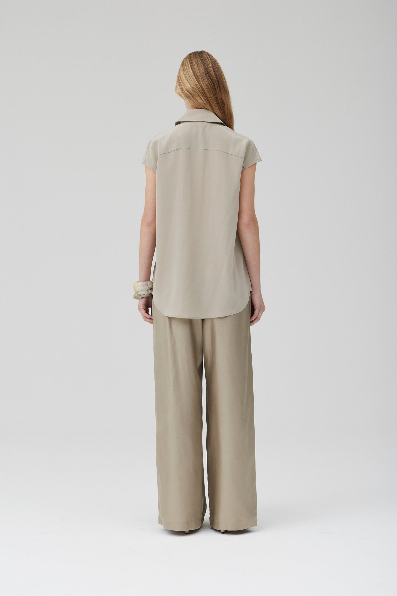 Easy Shirt - Putty Silk