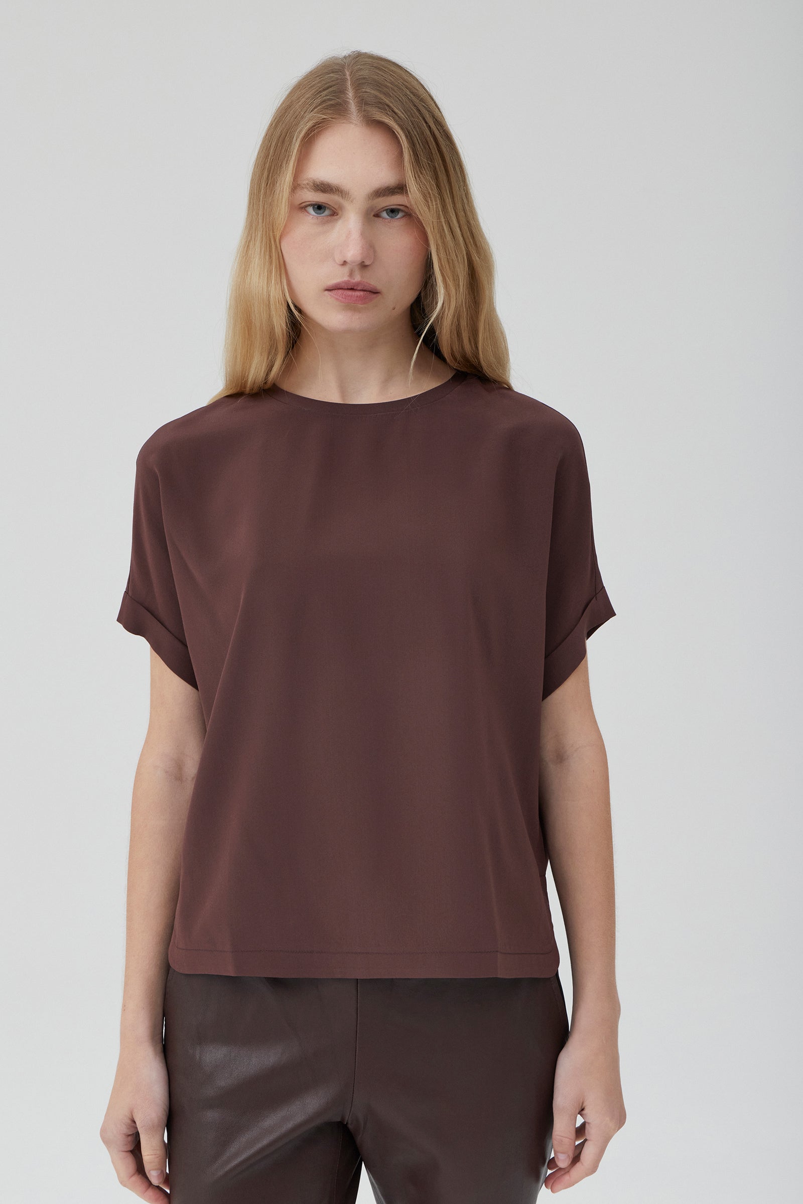 Relaxed Silk T-Shirt - Black Fig