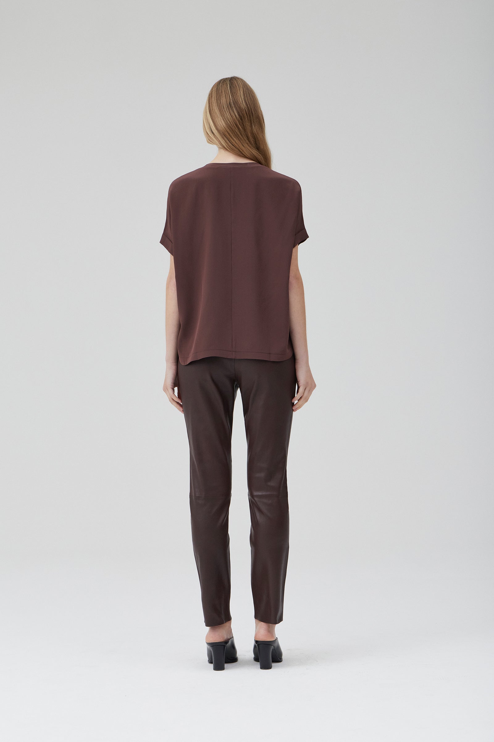 Stretch Leather Slouch Pant - Black Fig