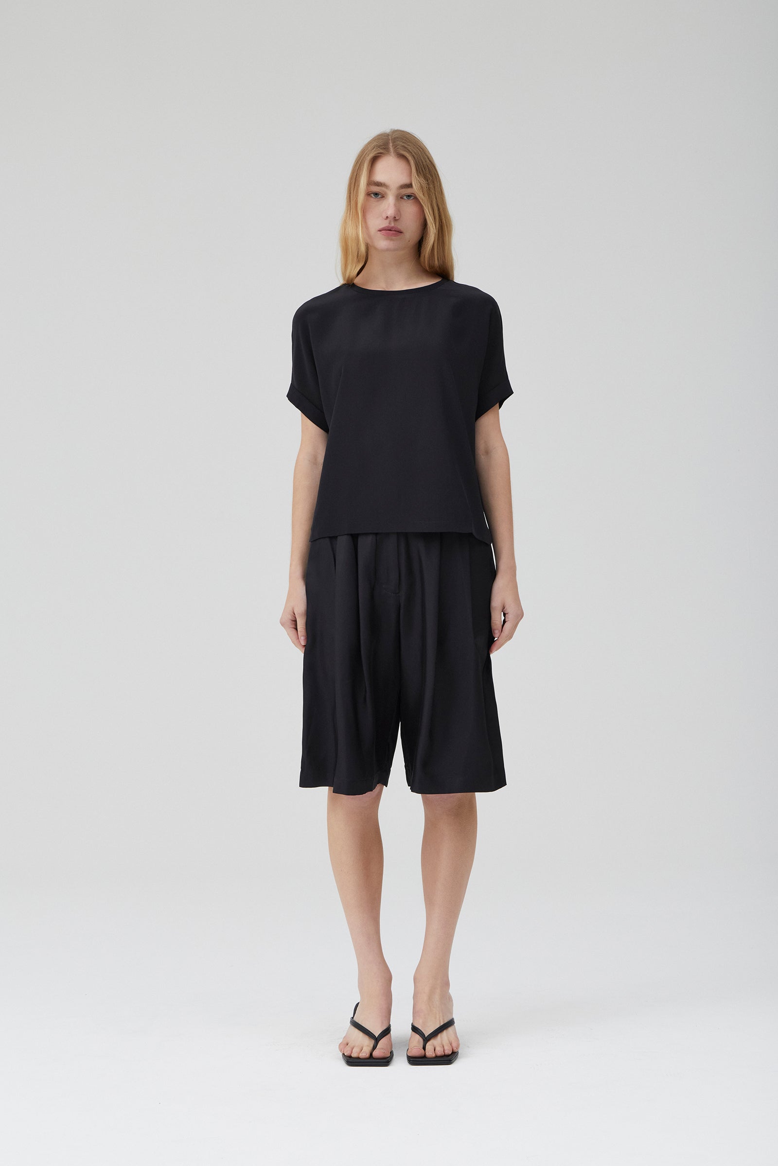 Silk Bermuda - Black