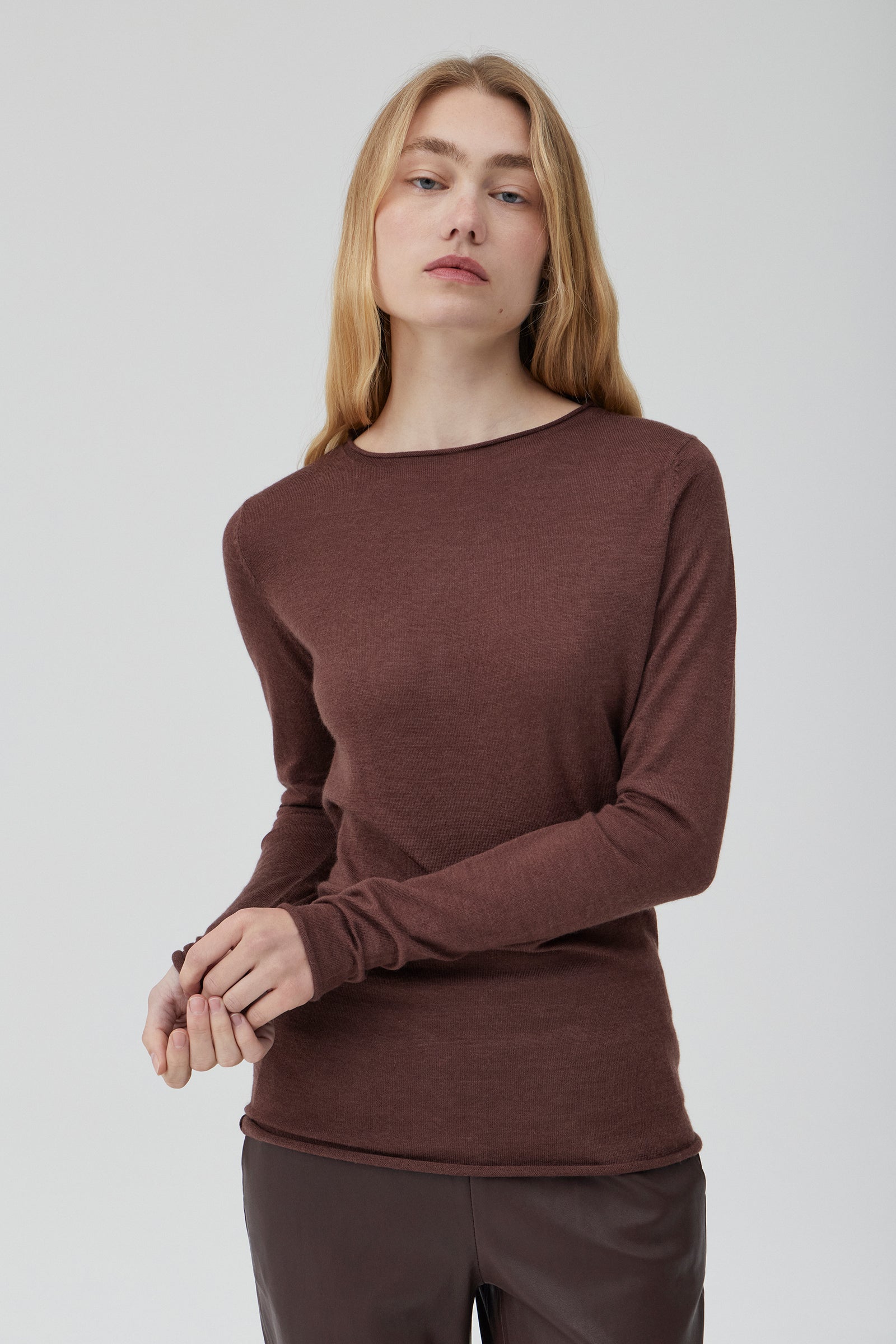 Cashmere Fitted Crew Neck - Amaranto
