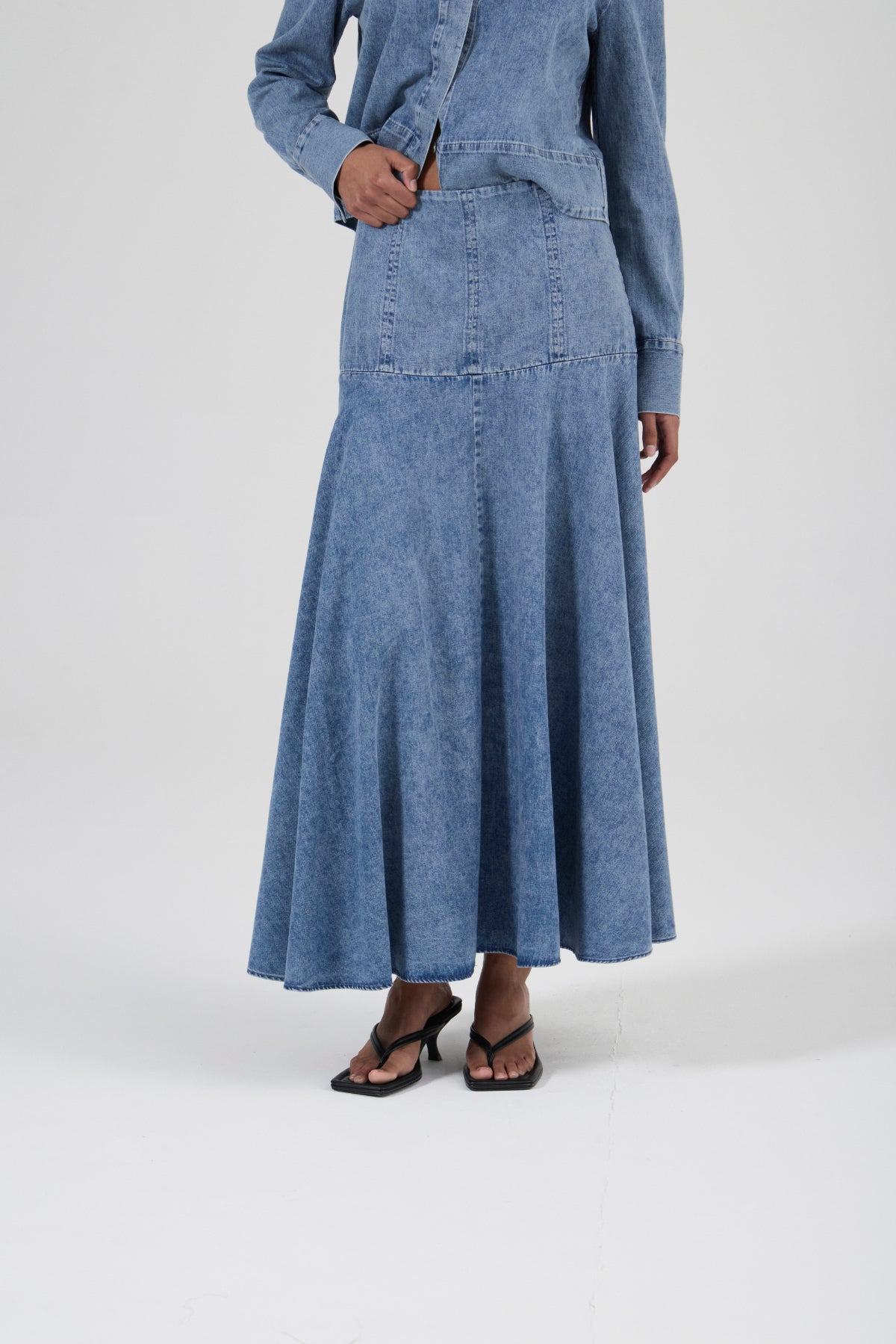 Circle Skirt - Aged Denim