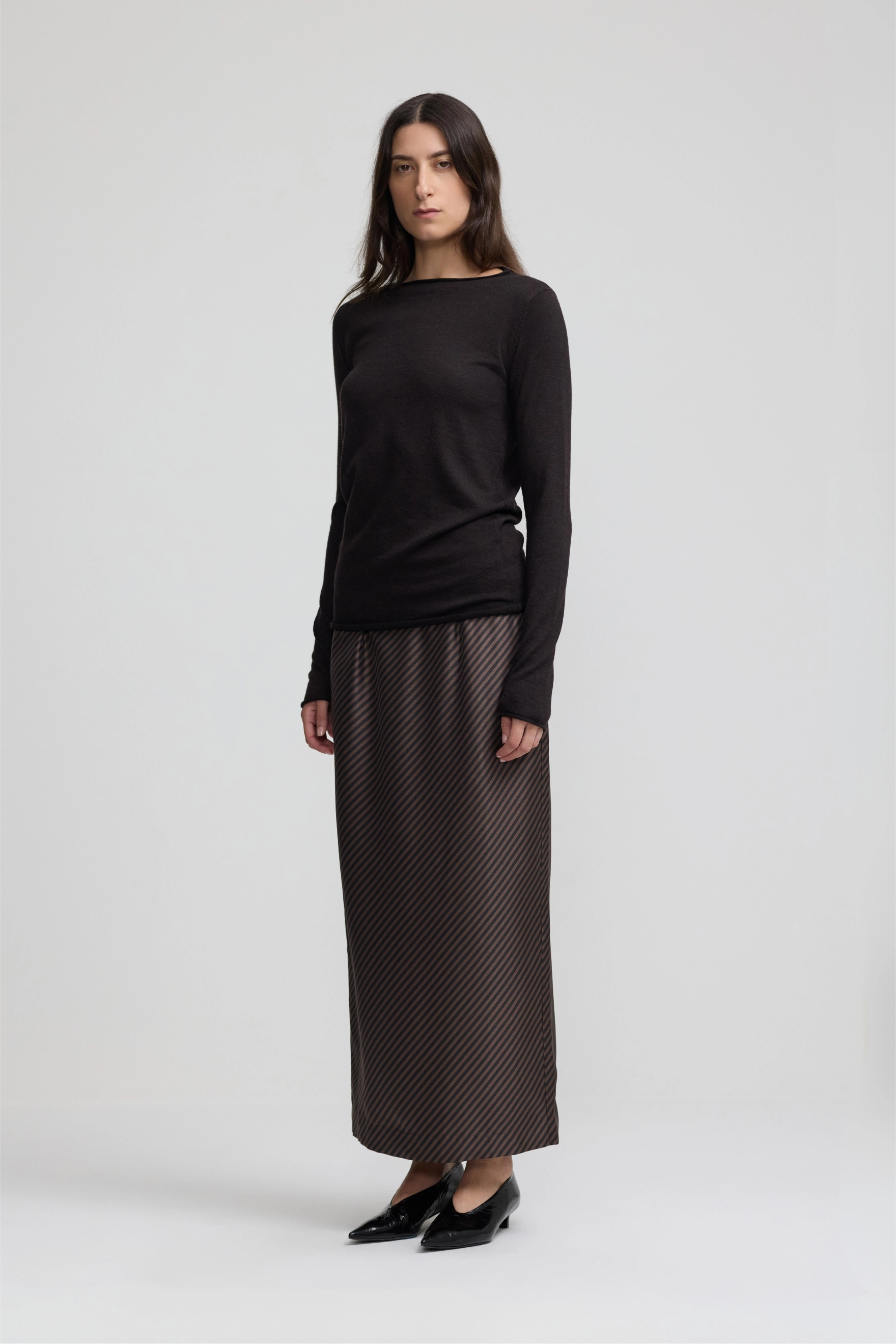 Cashmere Fitted Crew Neck - Espresso