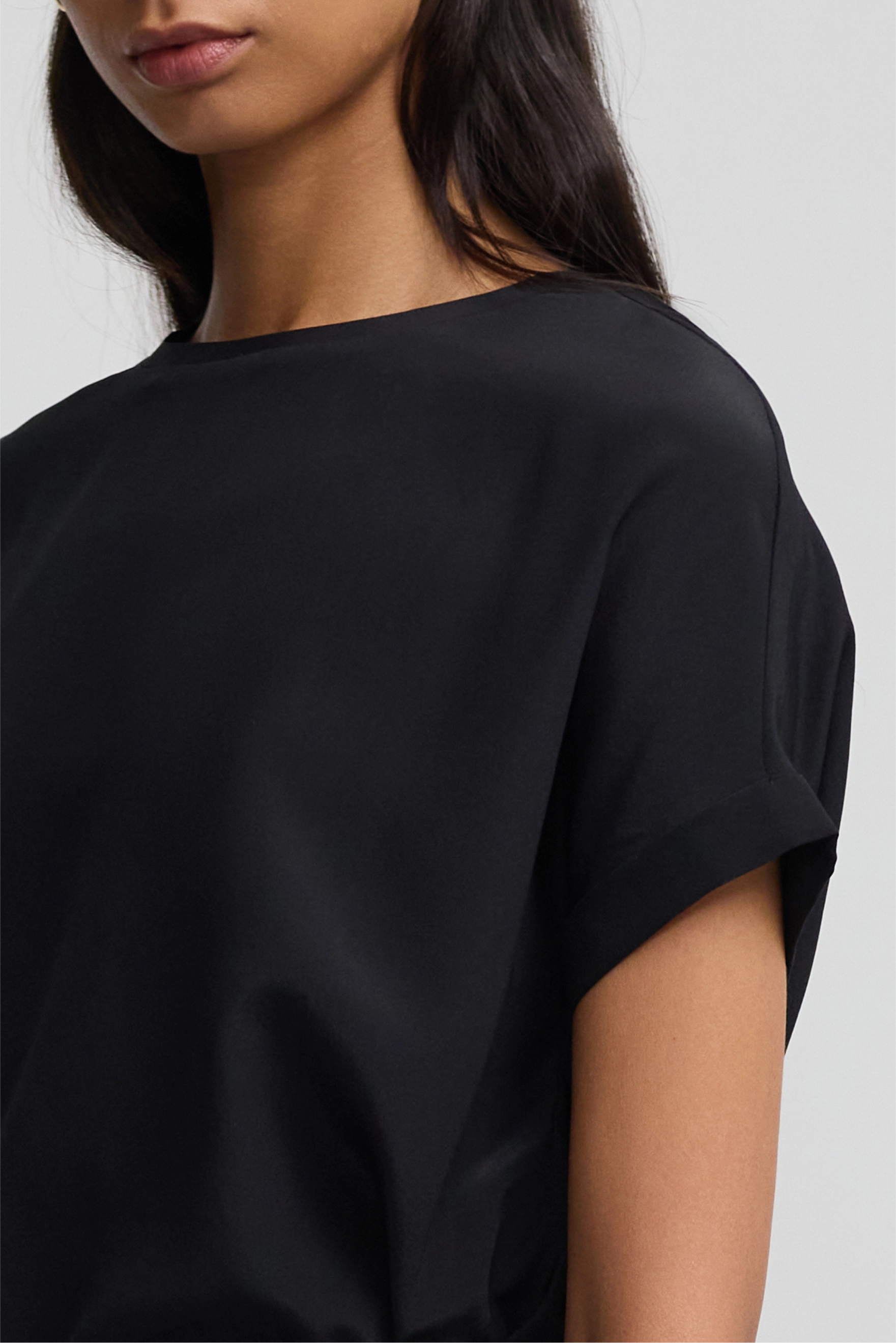 Relaxed Silk T-Shirt - Black