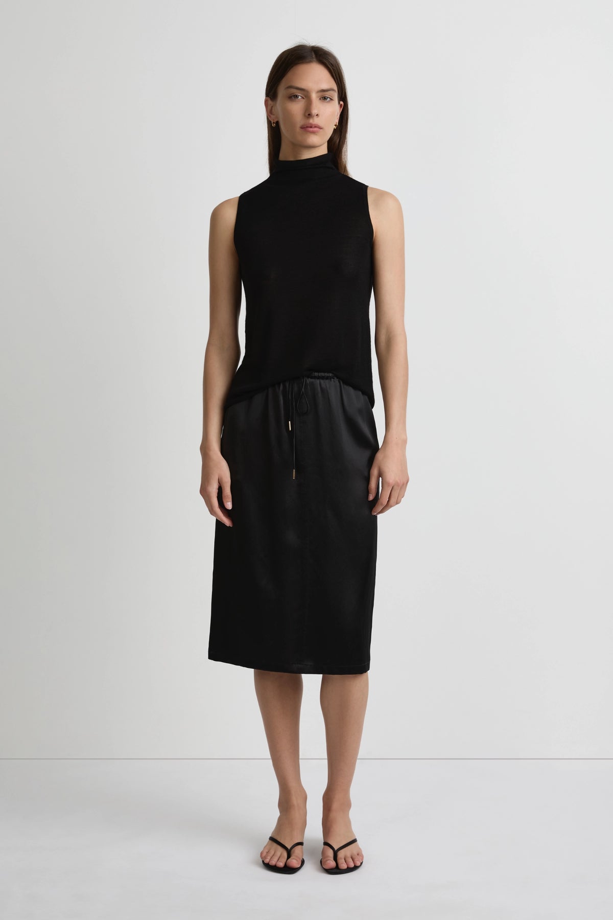 Cashmere Sleeveless Top - Black