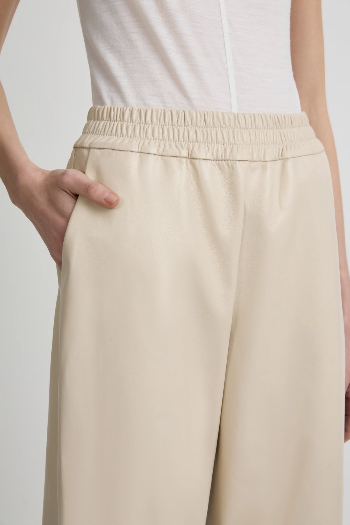 Relaxed Leather Pant - Chalk