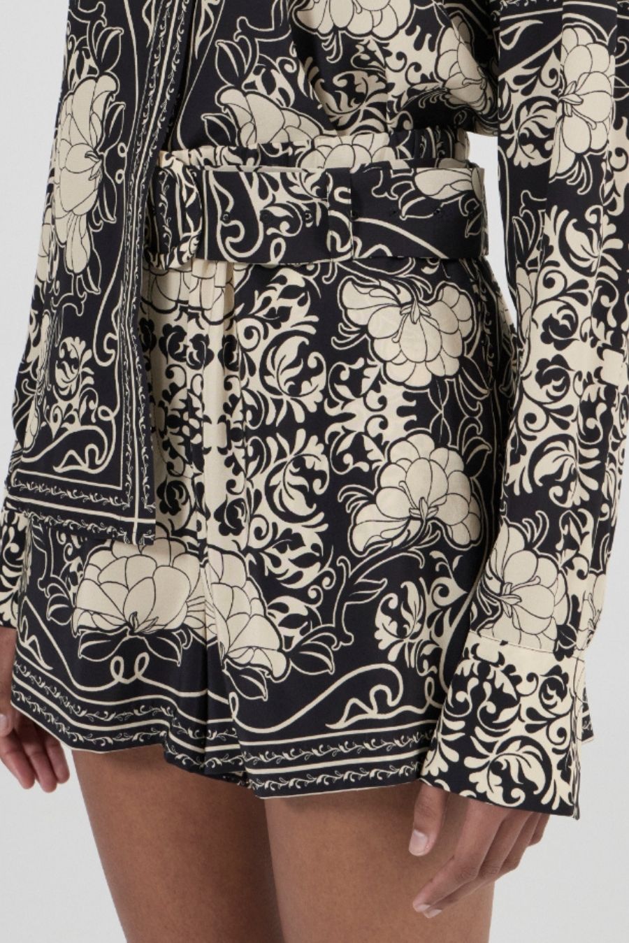 Easy Shorts - Scarf Print Silk