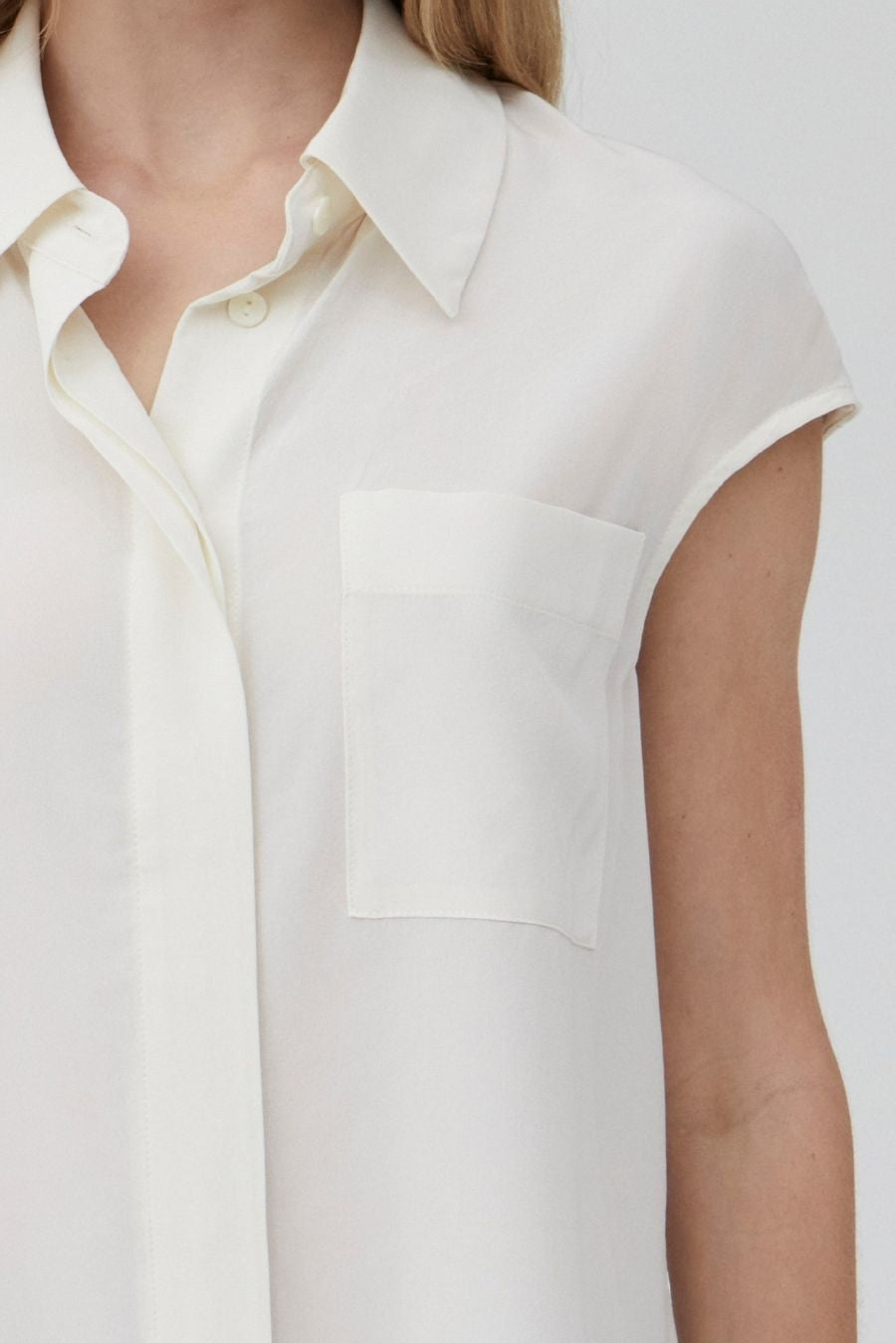 Easy Shirt - Whisper White Silk